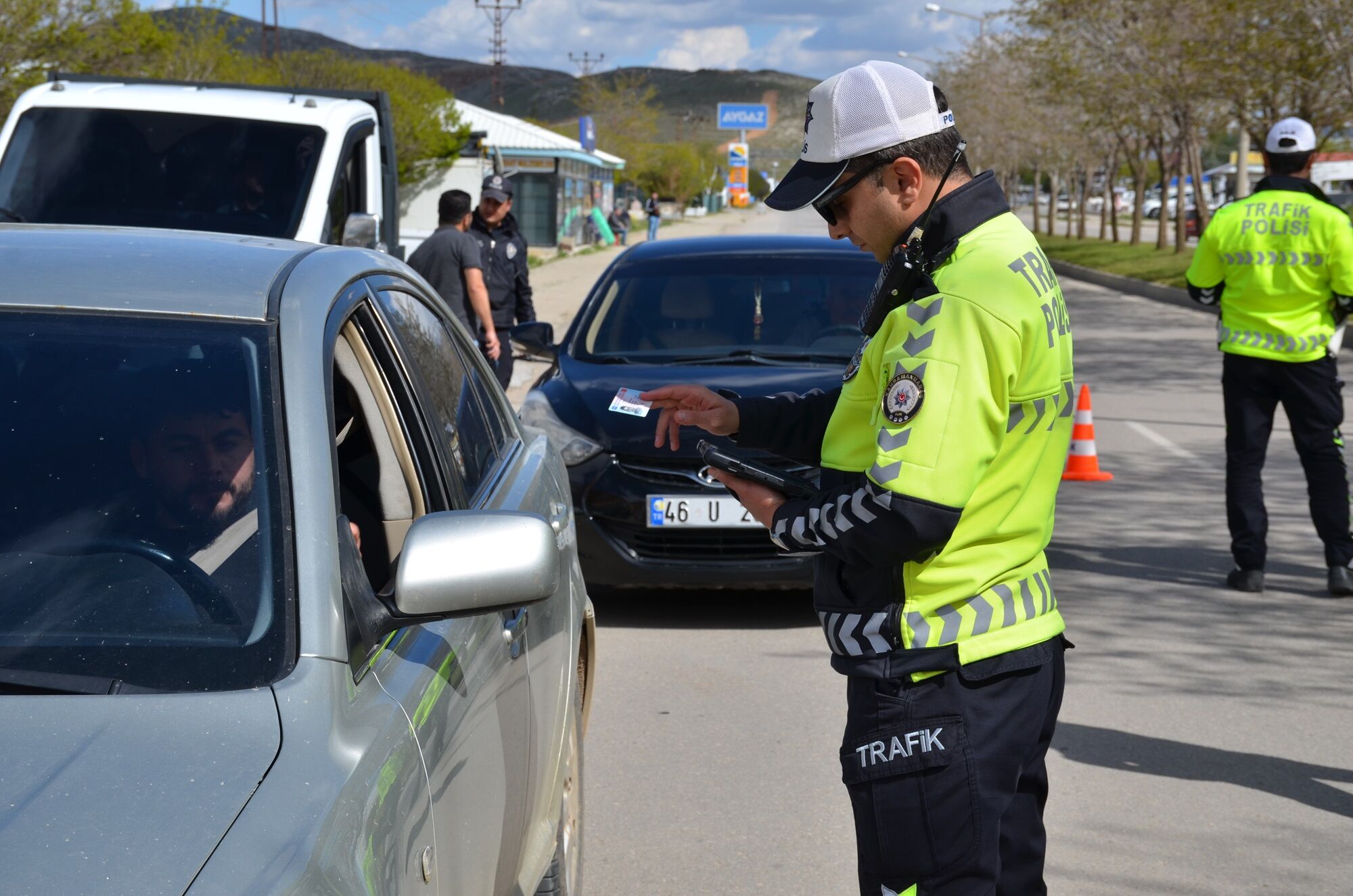 Afşin’de Bayram Öncesi Dron Destekli Trafik Denetimi Başlıyor (4)
