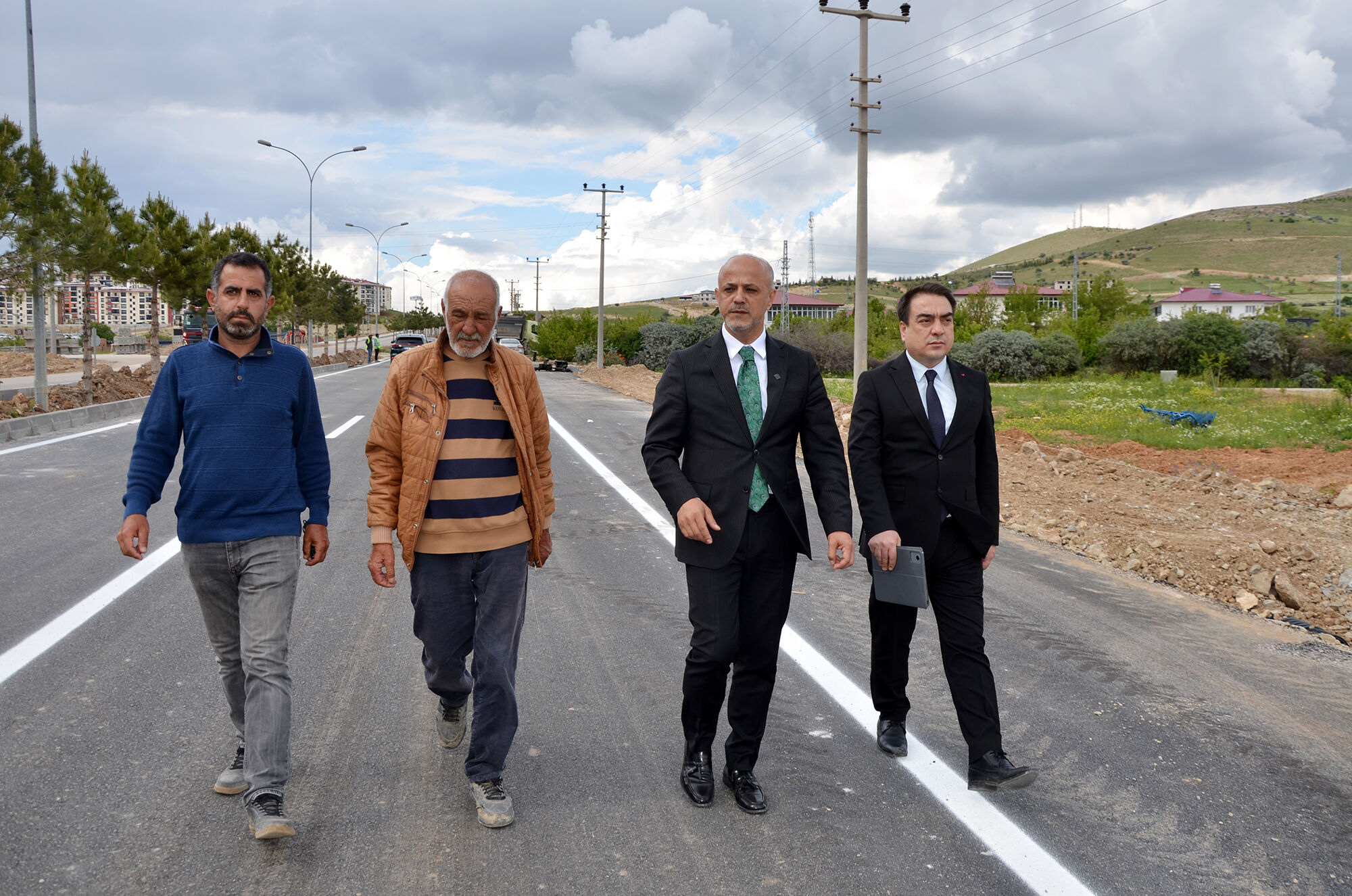 Afşin’de Dr. Devlet Bahçeli Bulvarı Trafiğe Açılıyor (13)
