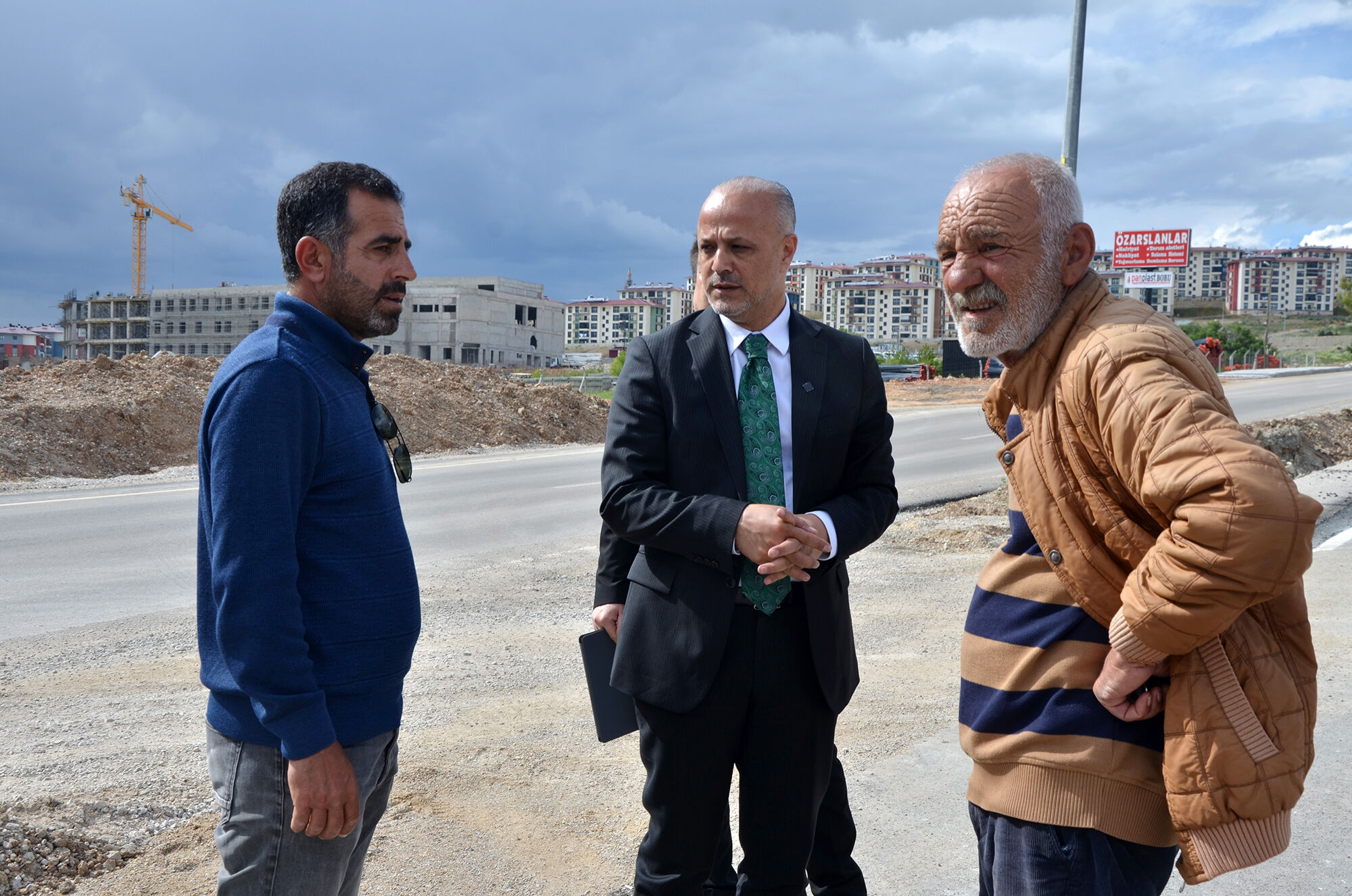 Afşin’de Dr. Devlet Bahçeli Bulvarı Trafiğe Açılıyor (6)