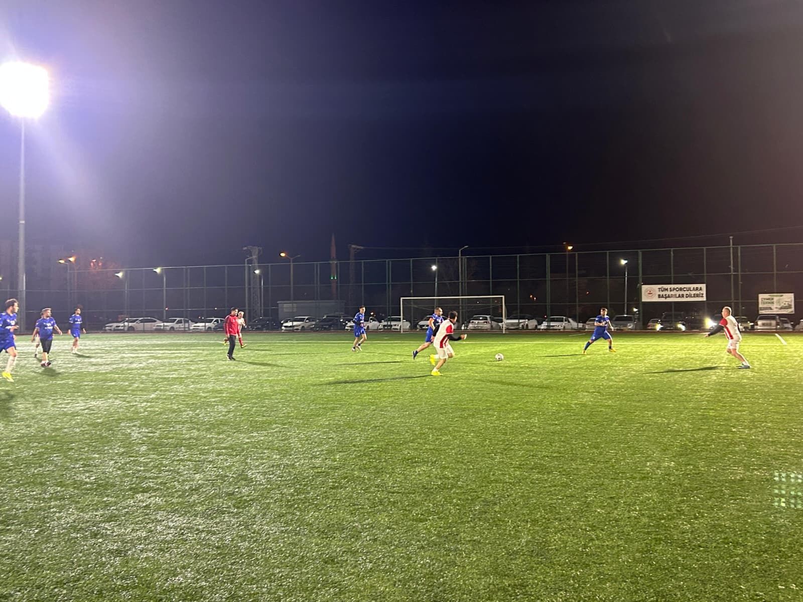 Afşin’de Futbol Turnuvasında Trafik Güvenliği Farkındalığı (10)