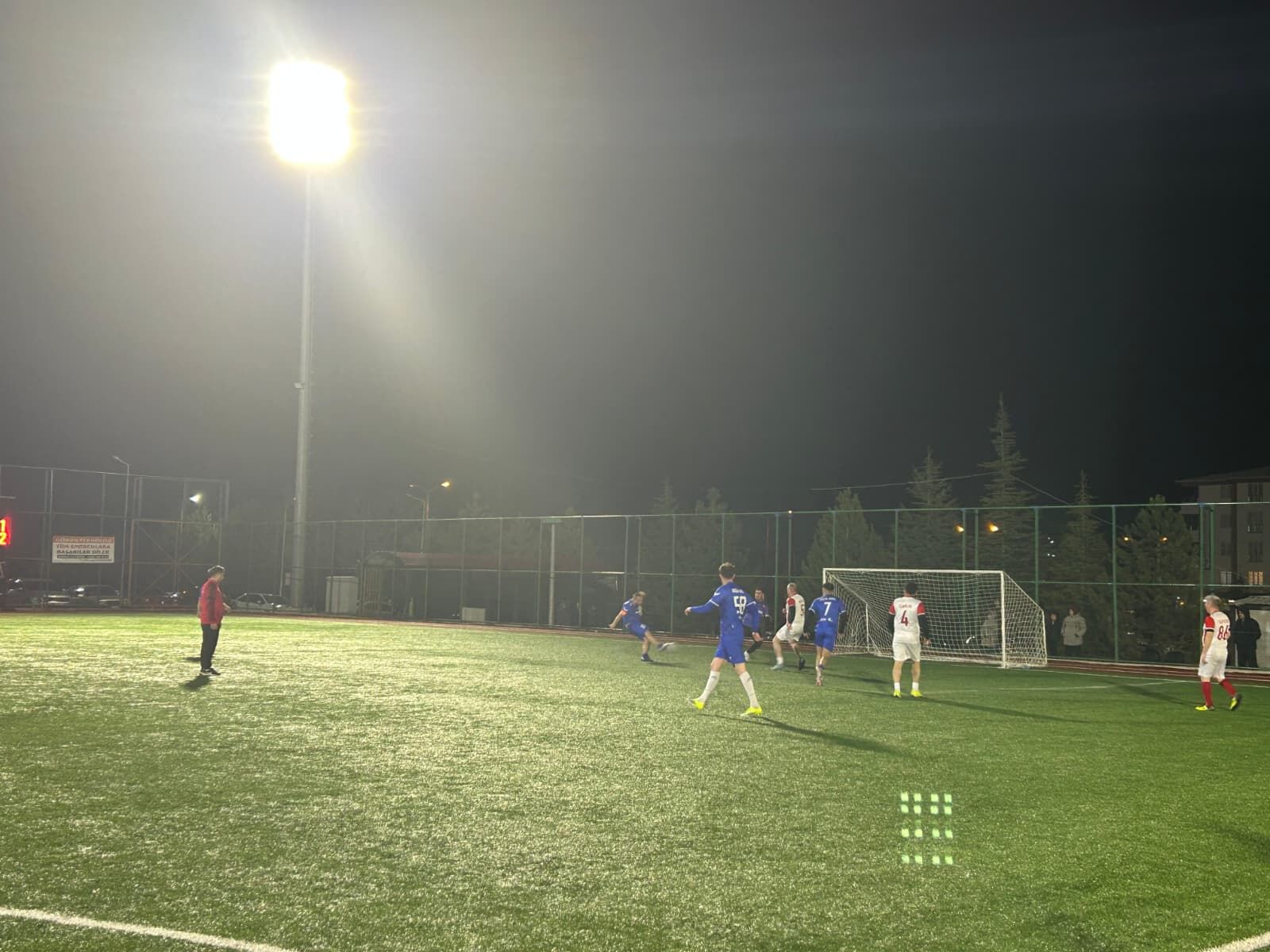 Afşin’de Futbol Turnuvasında Trafik Güvenliği Farkındalığı (11)