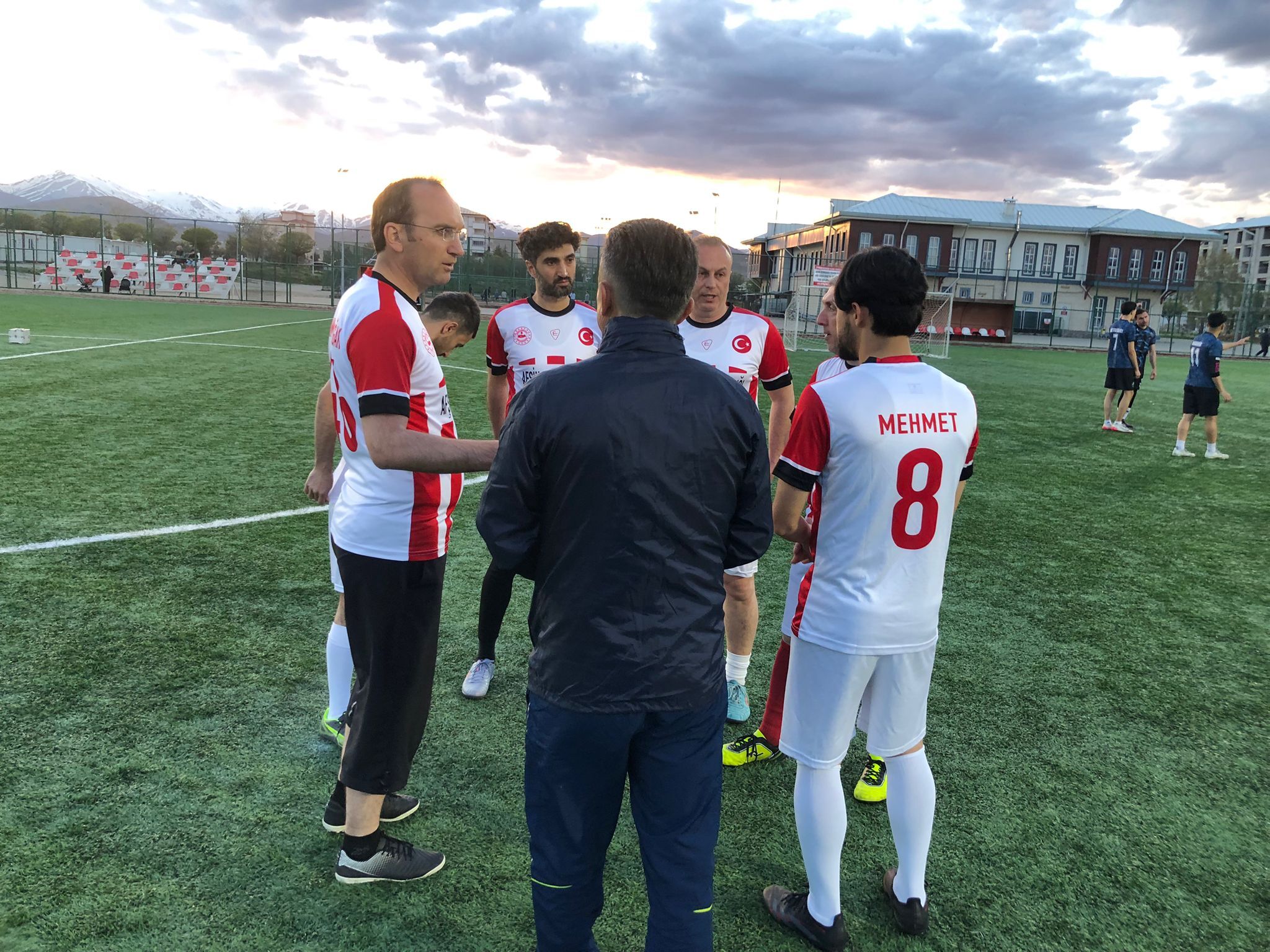 Afşin’de Futbol Turnuvasında Trafik Güvenliği Farkındalığı (6)