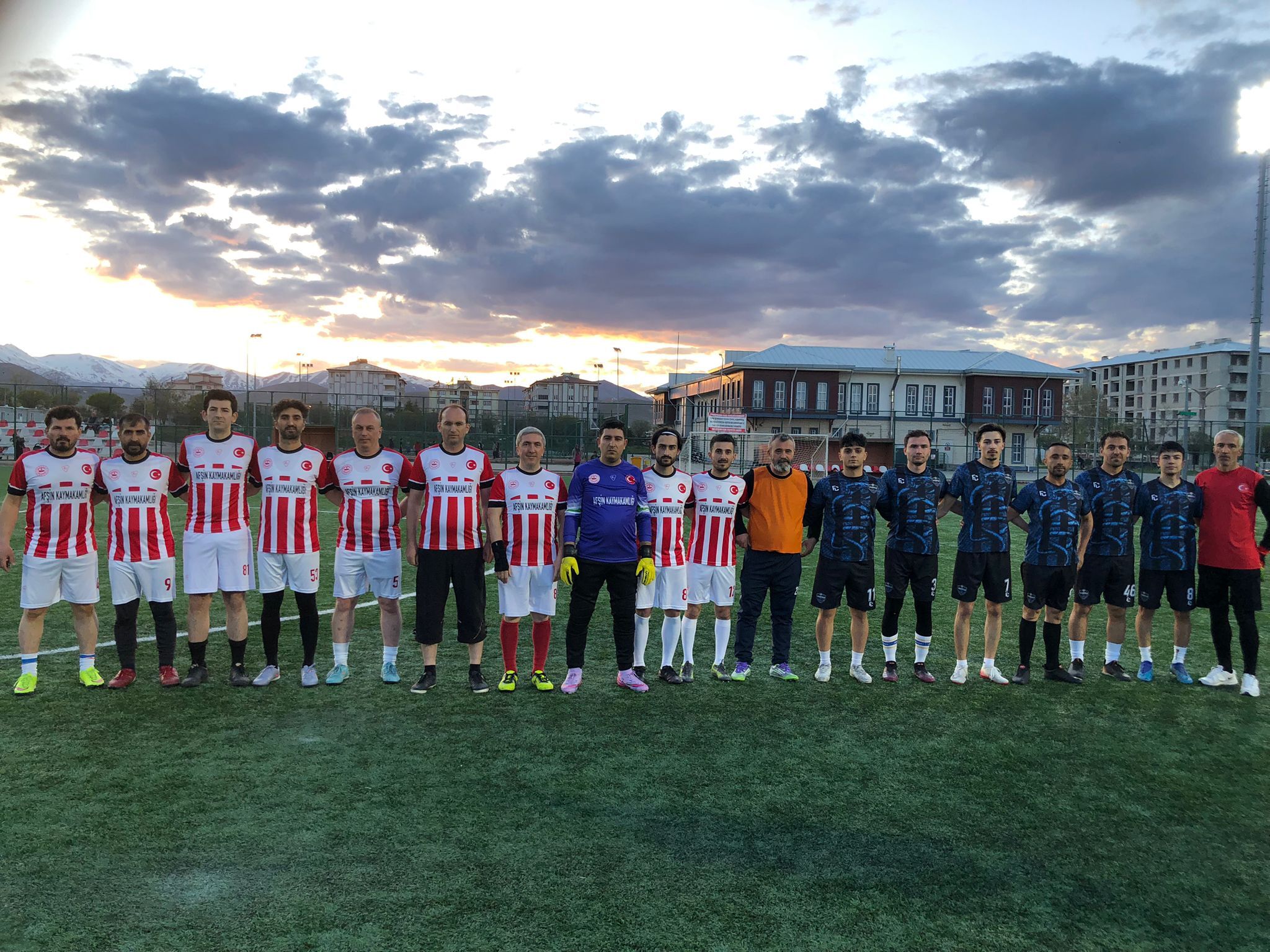 Afşin’de Futbol Turnuvasında Trafik Güvenliği Farkındalığı (7)