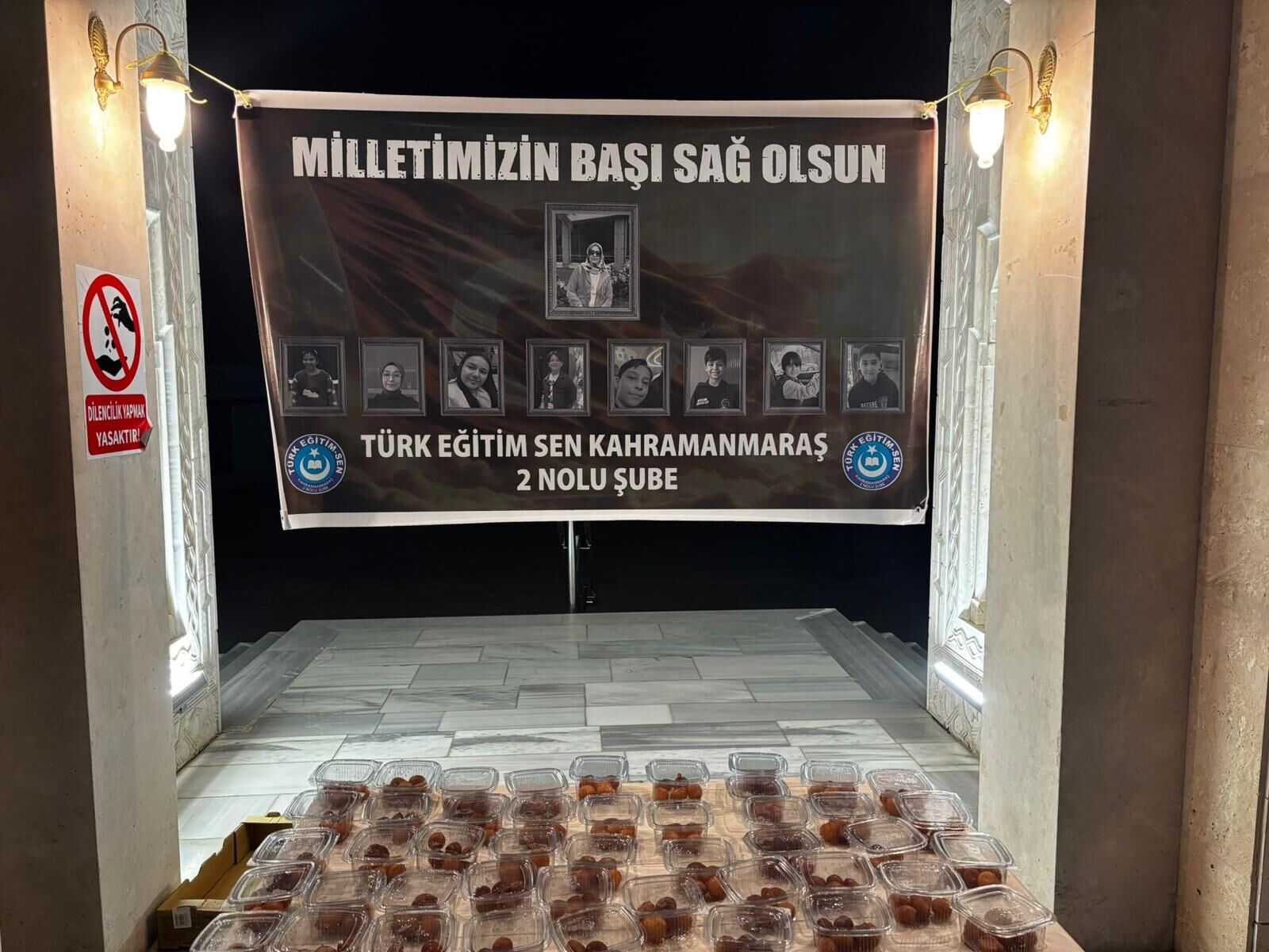 Afşin’de Hayatını Kaybedenler İçin Lokma Dağıtıldı (1)