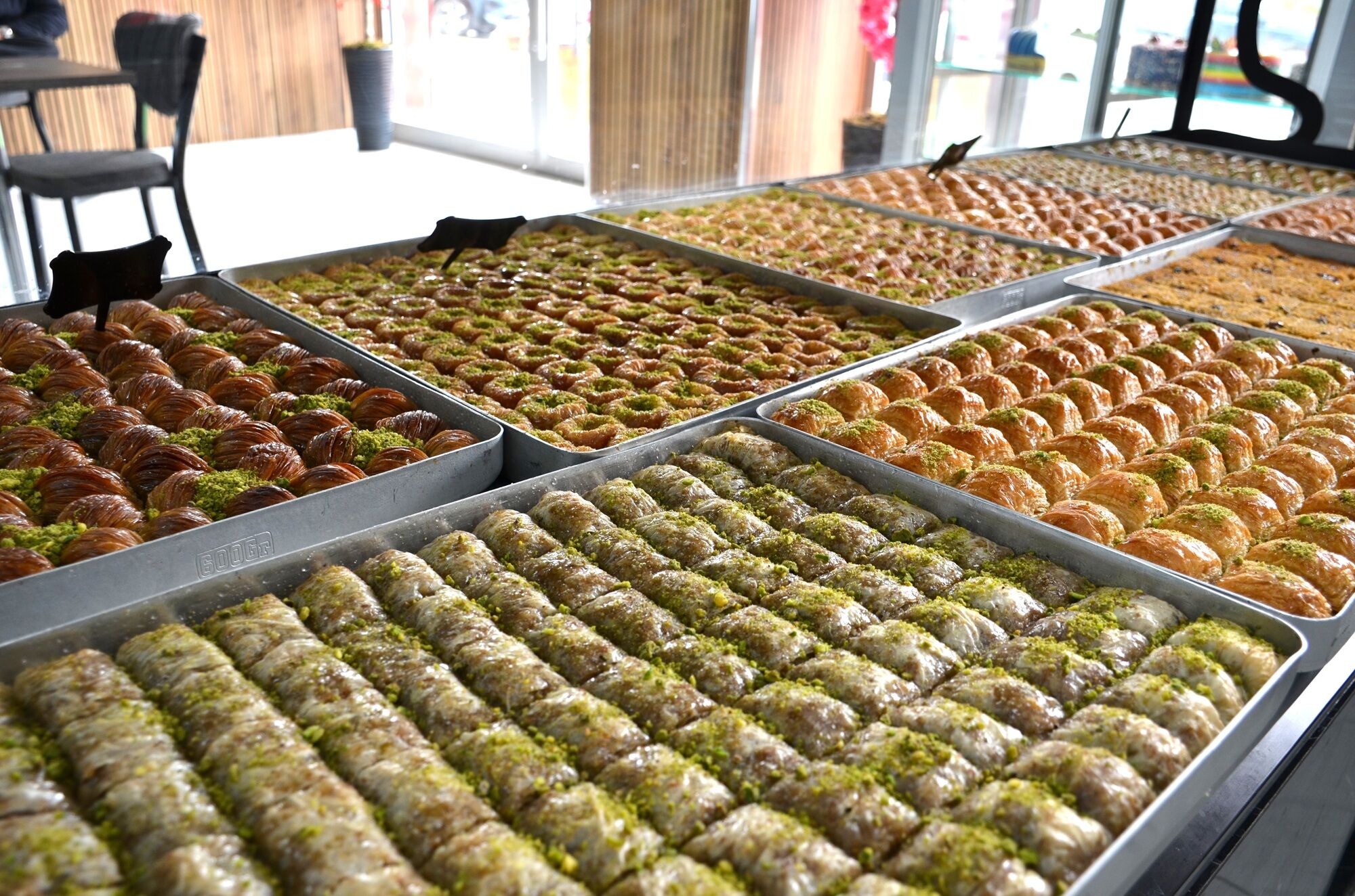 Afşin’de Karamel Pastanesi İkinci Şubesini Açtı (13)