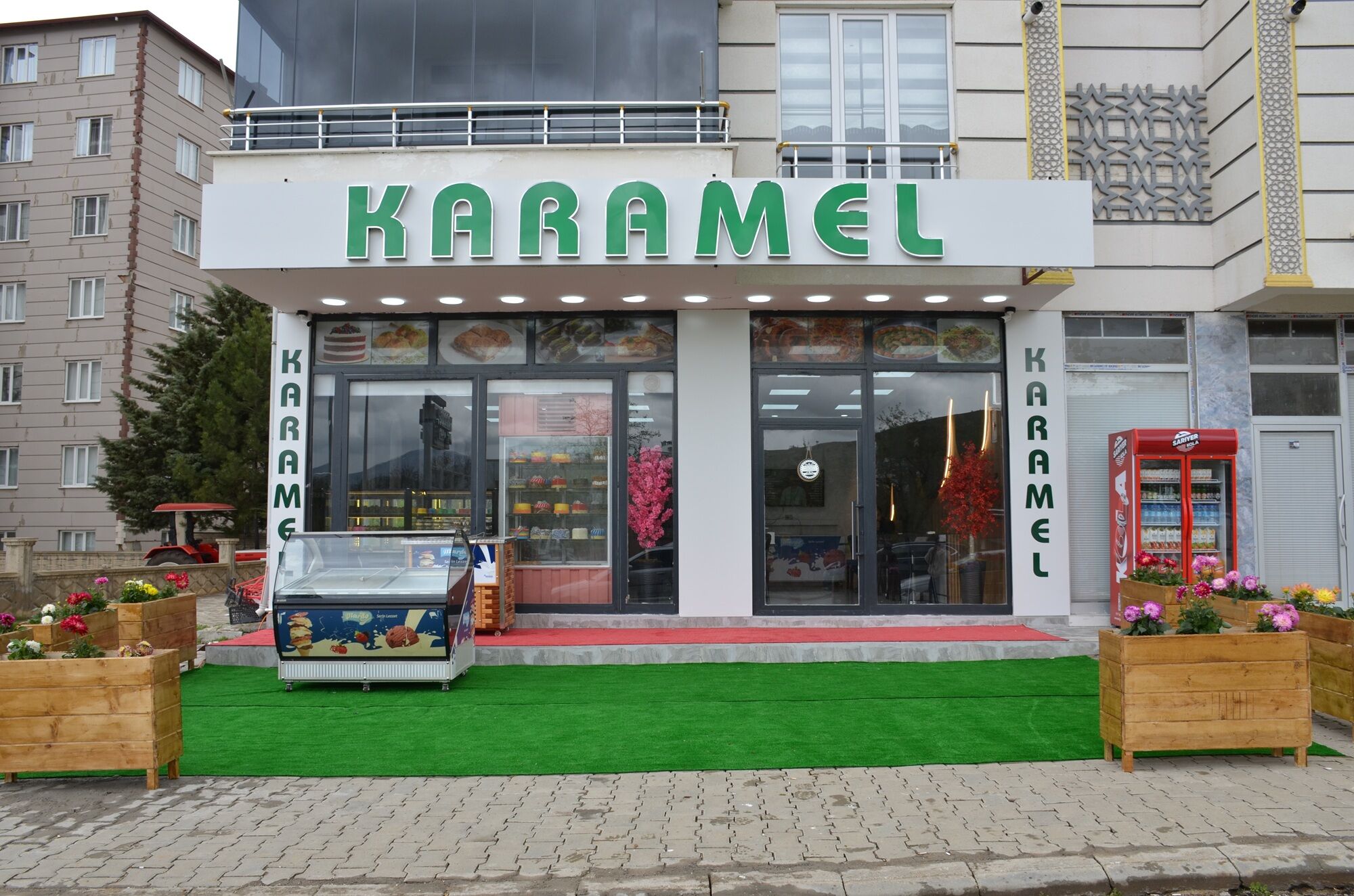 Afşin’de Karamel Pastanesi İkinci Şubesini Açtı (9)