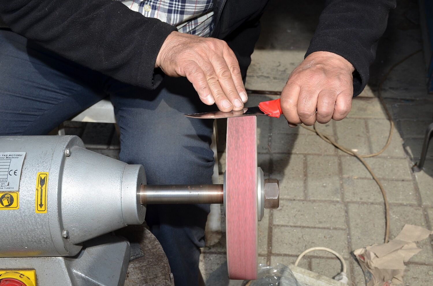 Afşin’de Kurban Bayramı Öncesi Bıçak Bileme Mesaisi Arttı (7)