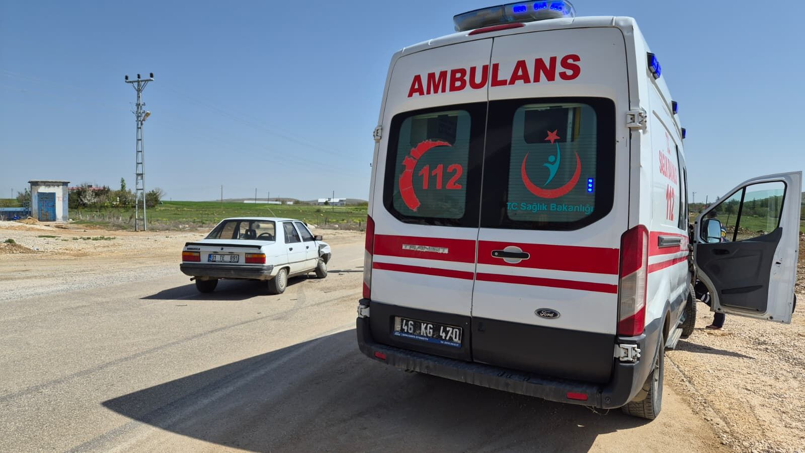 Afşin’de Maddi Hasarlı Trafik Kazası Meydana Geldi (2)-3