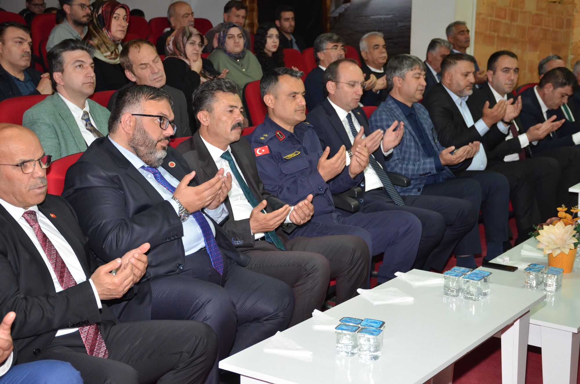 Afşin’de Mevlid I Nebi Programı Yoğun Katılımla Gerçekleştirildi (5)