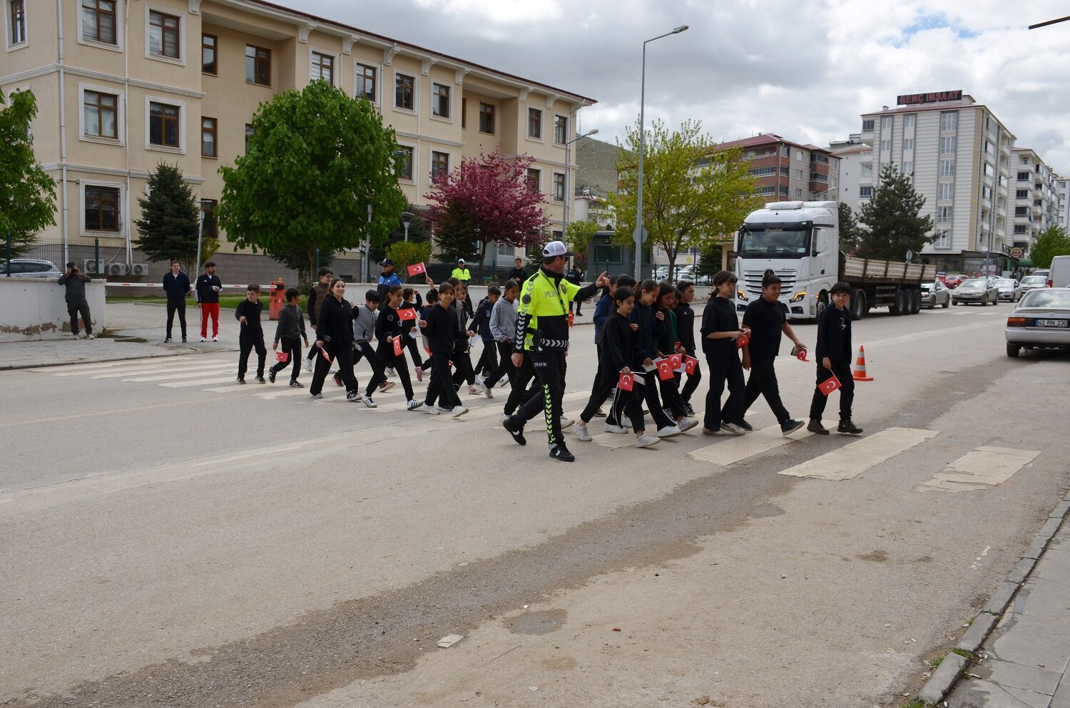 Afşin’de Öğrenciler Trafik Kurallarını Uygulamalı Öğrendi (1)