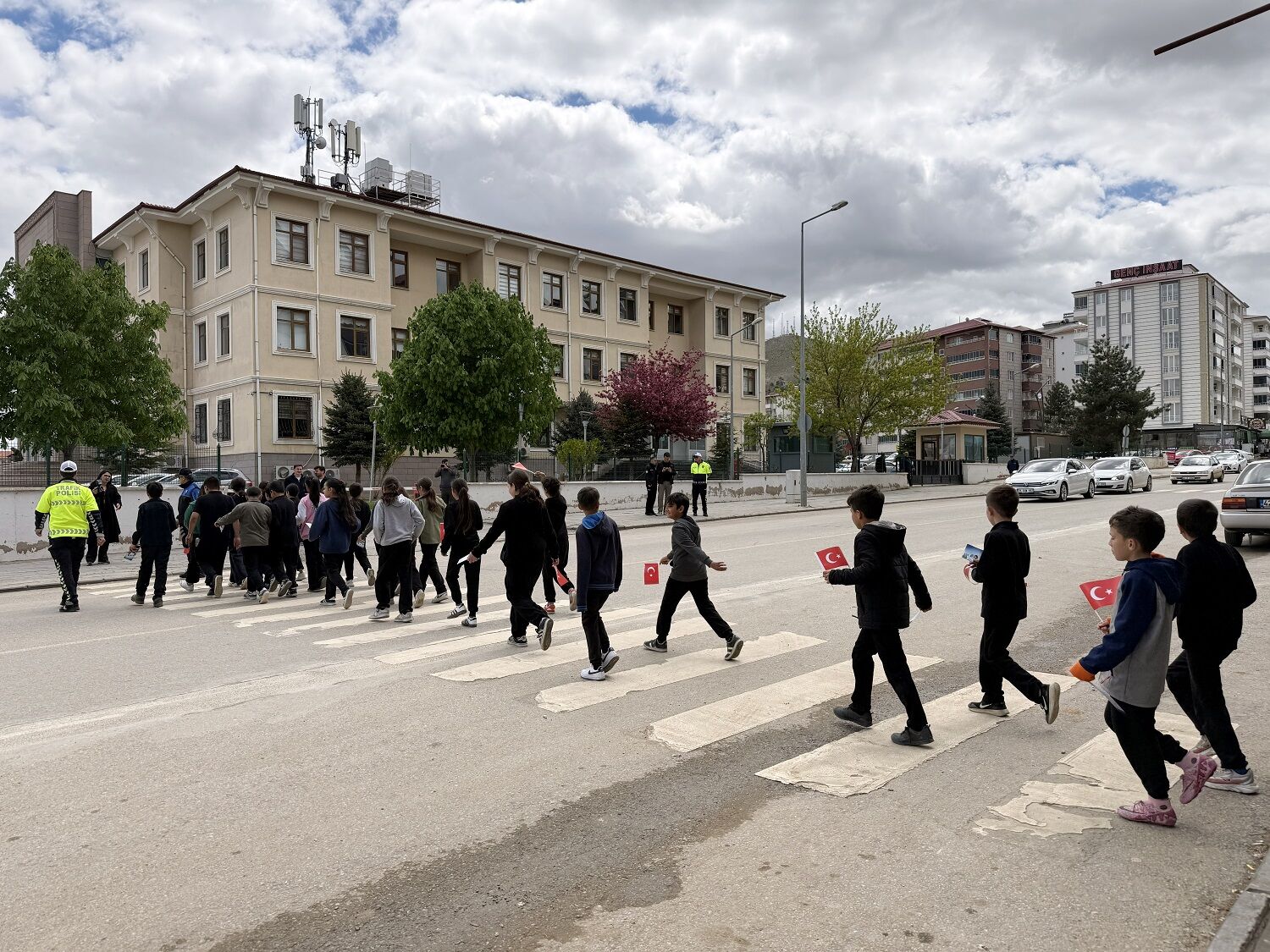 Afşin’de Öğrenciler Trafik Kurallarını Uygulamalı Öğrendi (3)