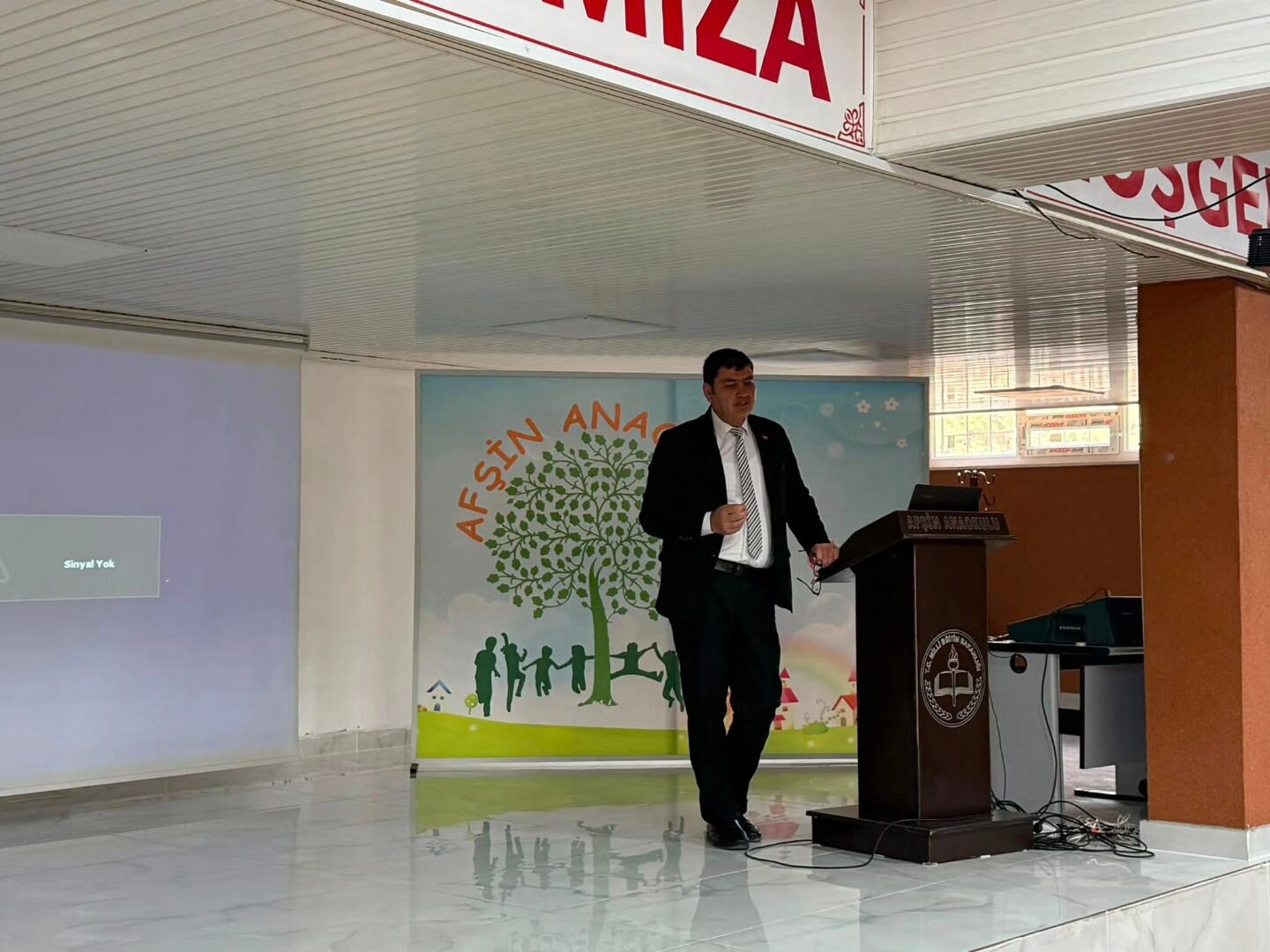 Afşin’de Okul Yöneticileri Ve Rehber Öğretmenlere Devamsızlık Süreçleri Eğitimi