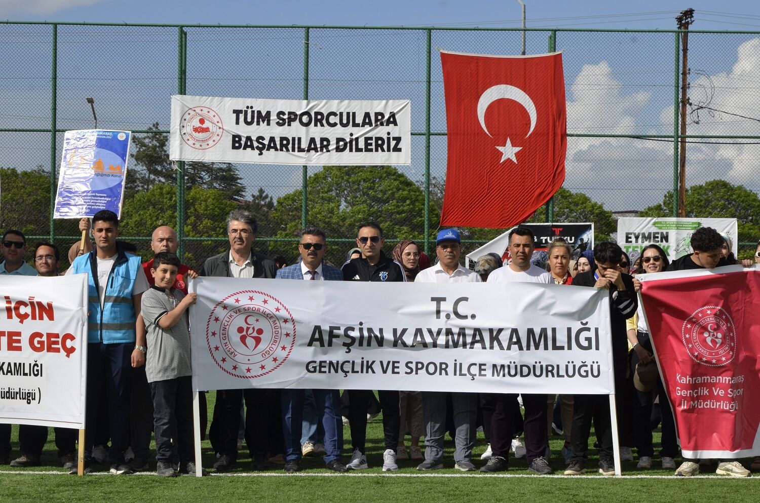 Afşin’de “Sağlık İçin Hareket Et” Yürüyüşü Düzenlendi (12)