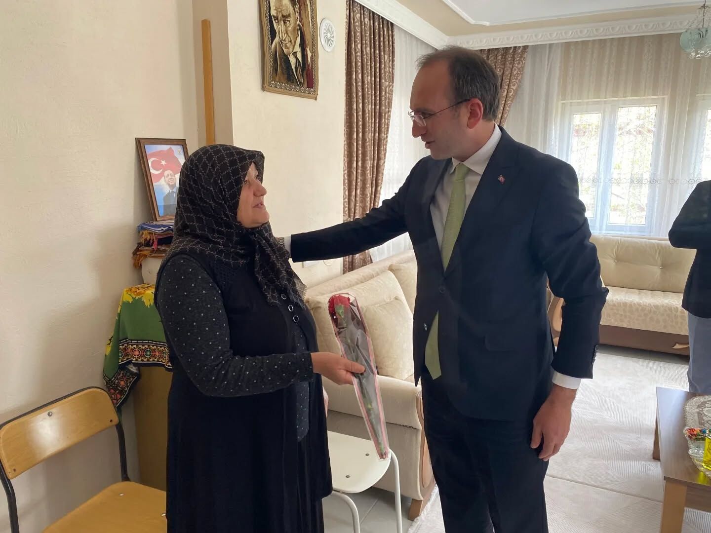 Afşin’de Şehit Annelerine Anlamlı Anneler Günü Ziyareti1