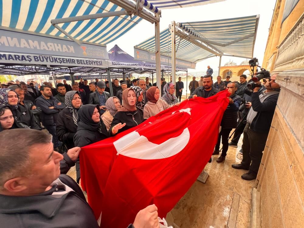 Almina’nın Son Yolculuğunda Annenin Ağıtları Yürek Yaktı 4