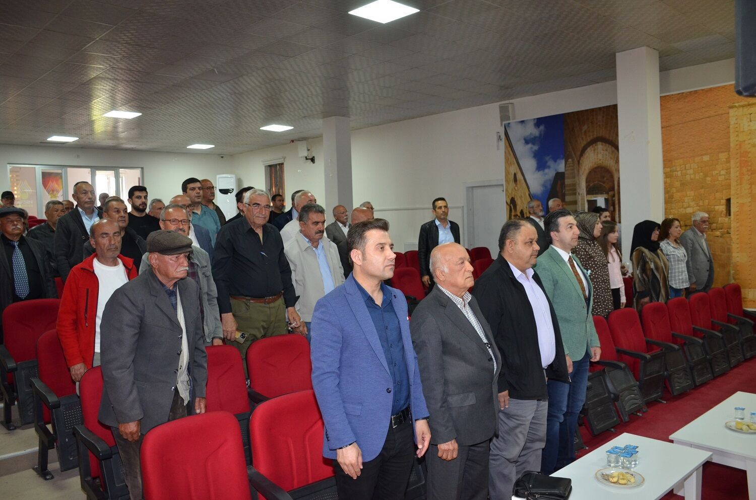 Aşık Aliyar Arslan’ın Kitap Tanıtım Ve İmza Günü Gerçekleştirildi (2)