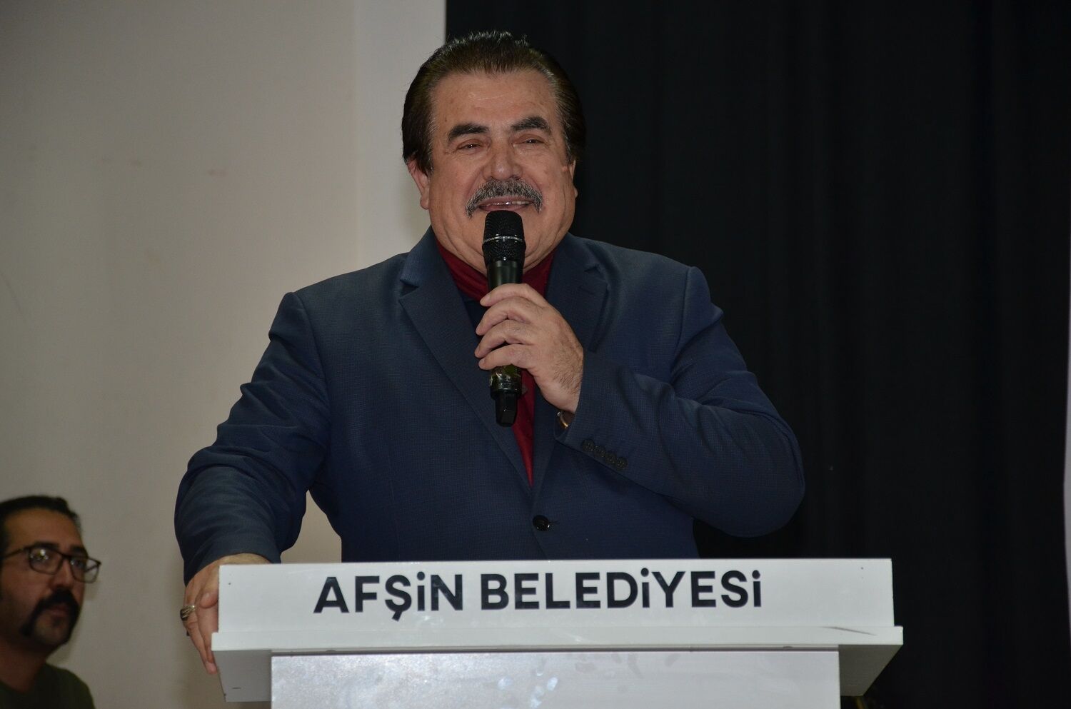 Aşık Aliyar Arslan’ın Kitap Tanıtım Ve İmza Günü Gerçekleştirildi (4)