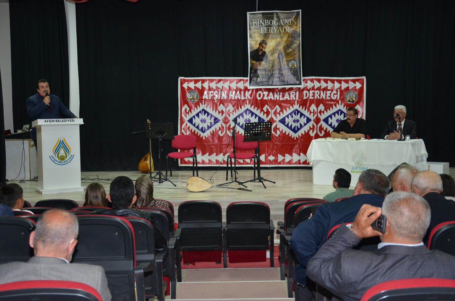 Aşık Aliyar Arslan’ın Kitap Tanıtım Ve İmza Günü Gerçekleştirildi (5)