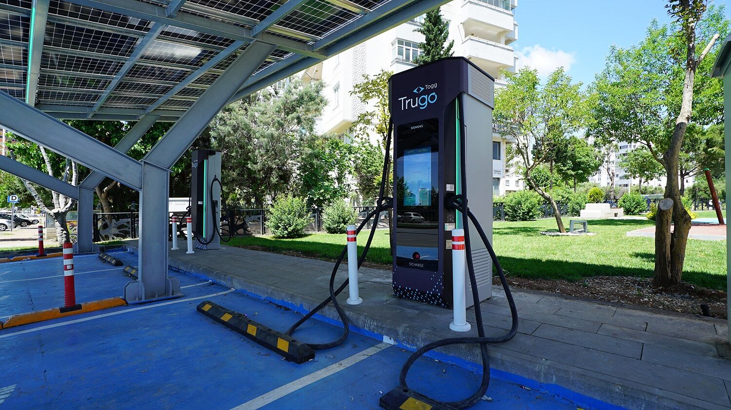 Büyükşehirden Elektrikli Araç Şarj Altyapısında Türkiye’ye Örnek Yatırımlar (2)