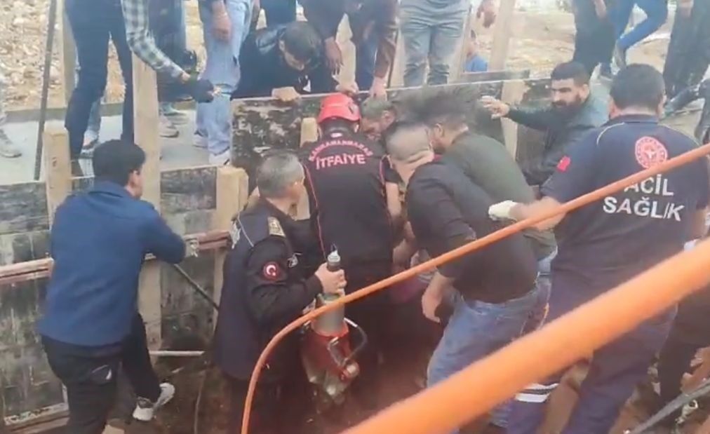 Çöken Yol Çocuğu Toprakla Duvar Arasına Sıkıştırdı (3)