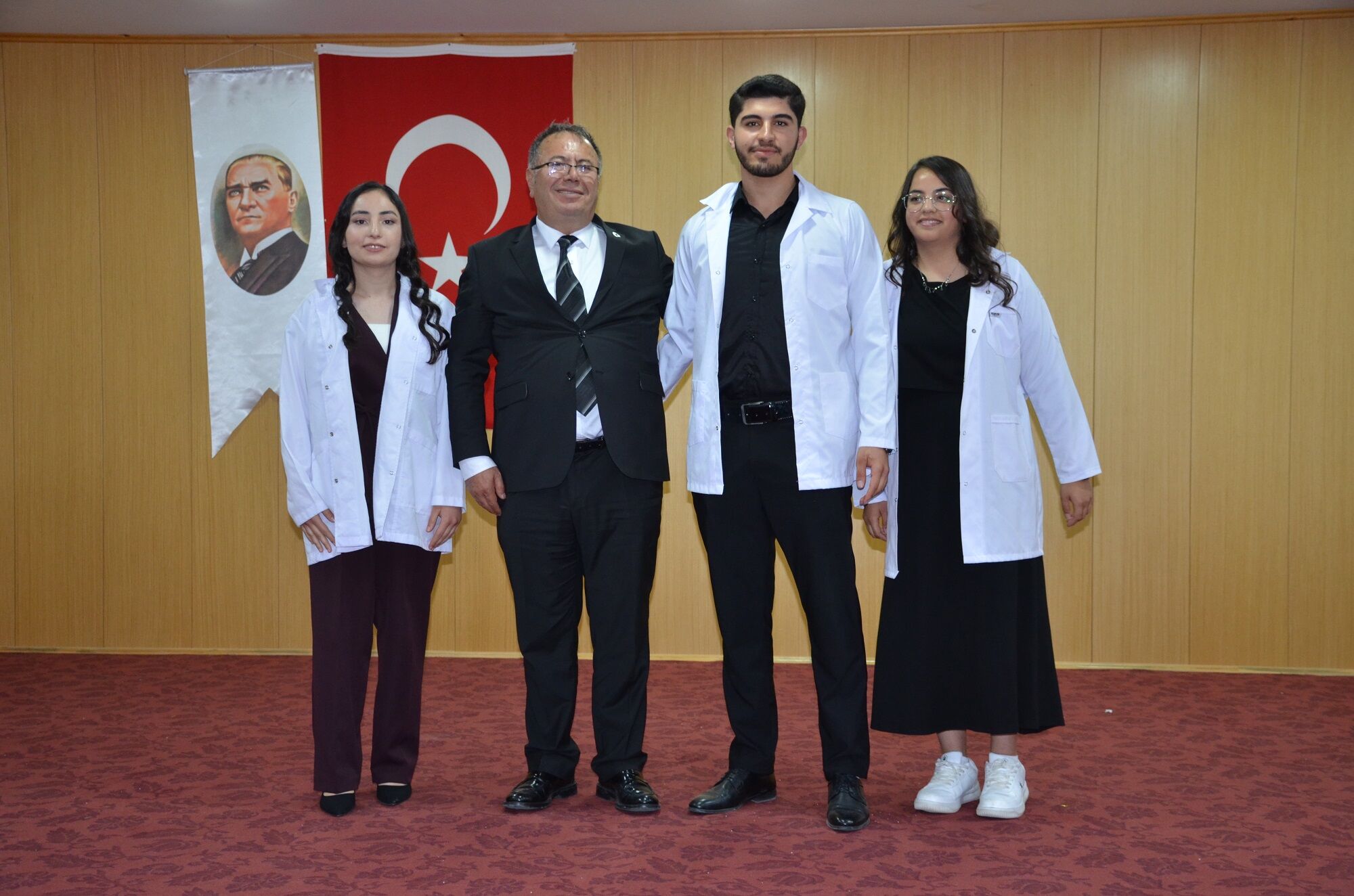 Afşin’de Geleceğin Hemşireleri Beyaz Önlüklerini Giydi