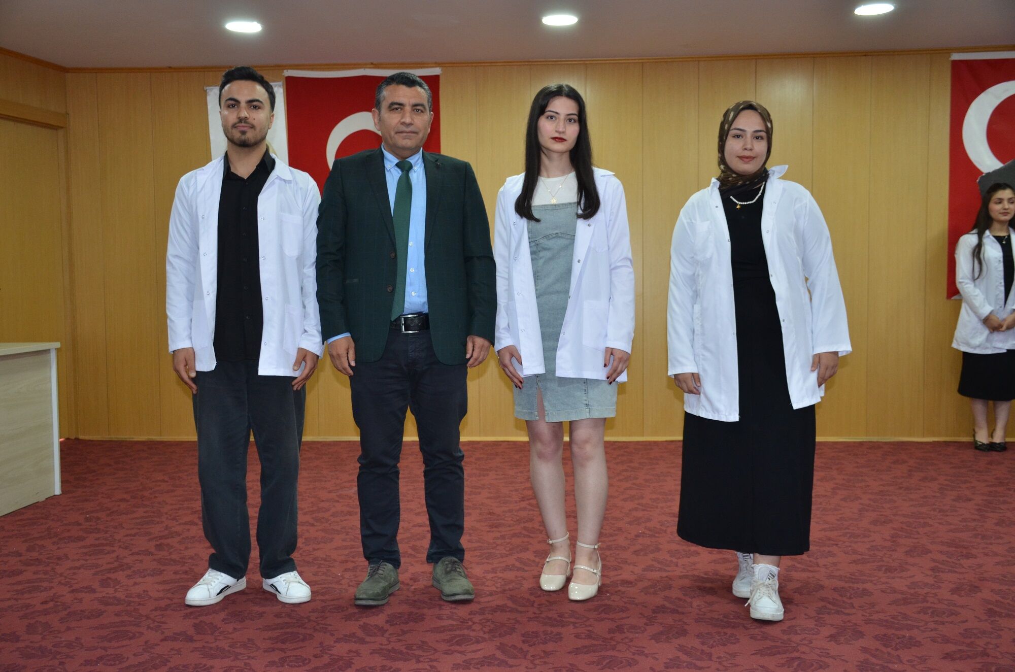 Afşin’de Geleceğin Hemşireleri Beyaz Önlüklerini Giydi-3