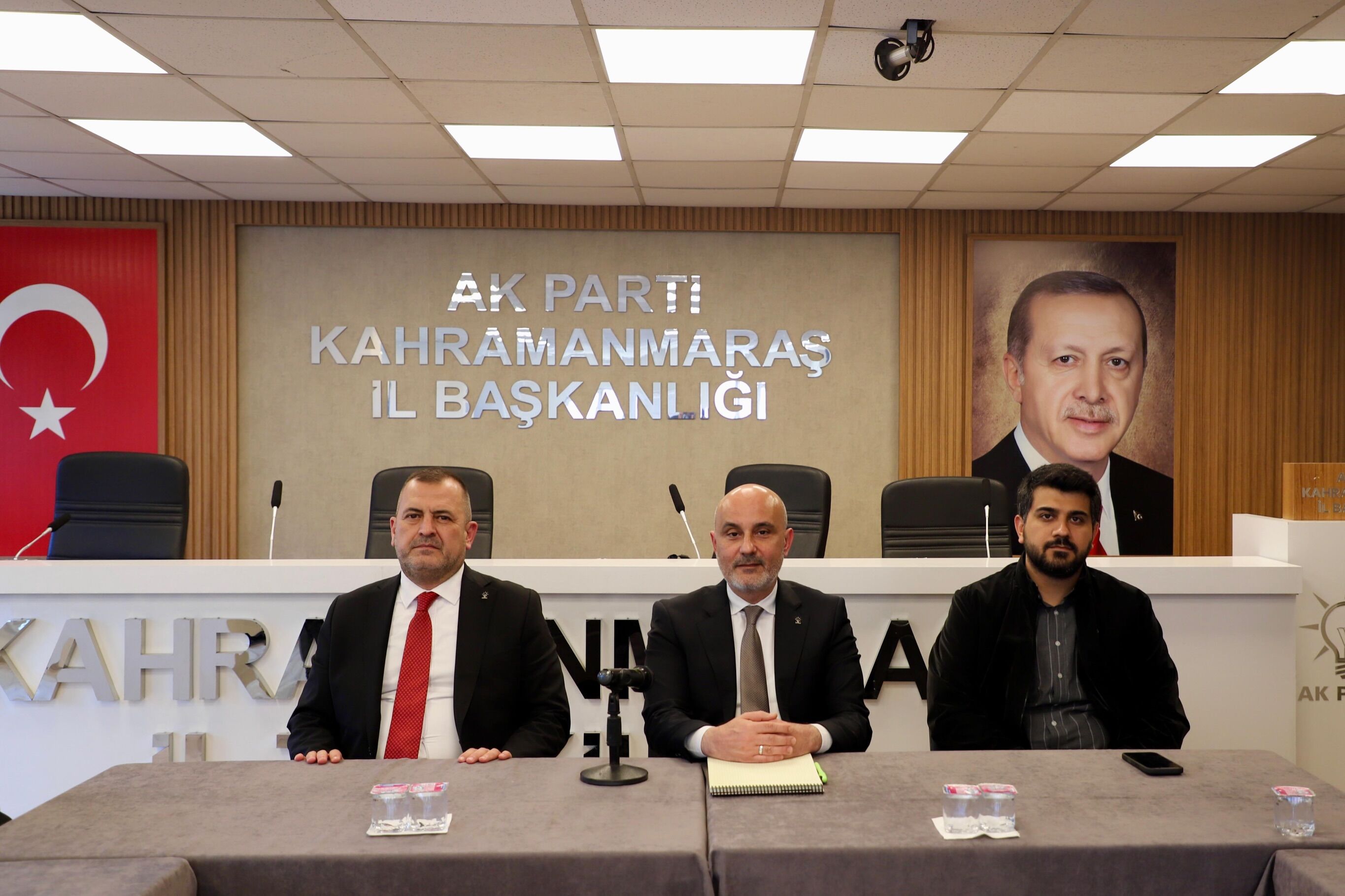 Ekinözü Mahalle Muhtarlarından Ak Parti İl Başkanlığı’na Ziyaret1