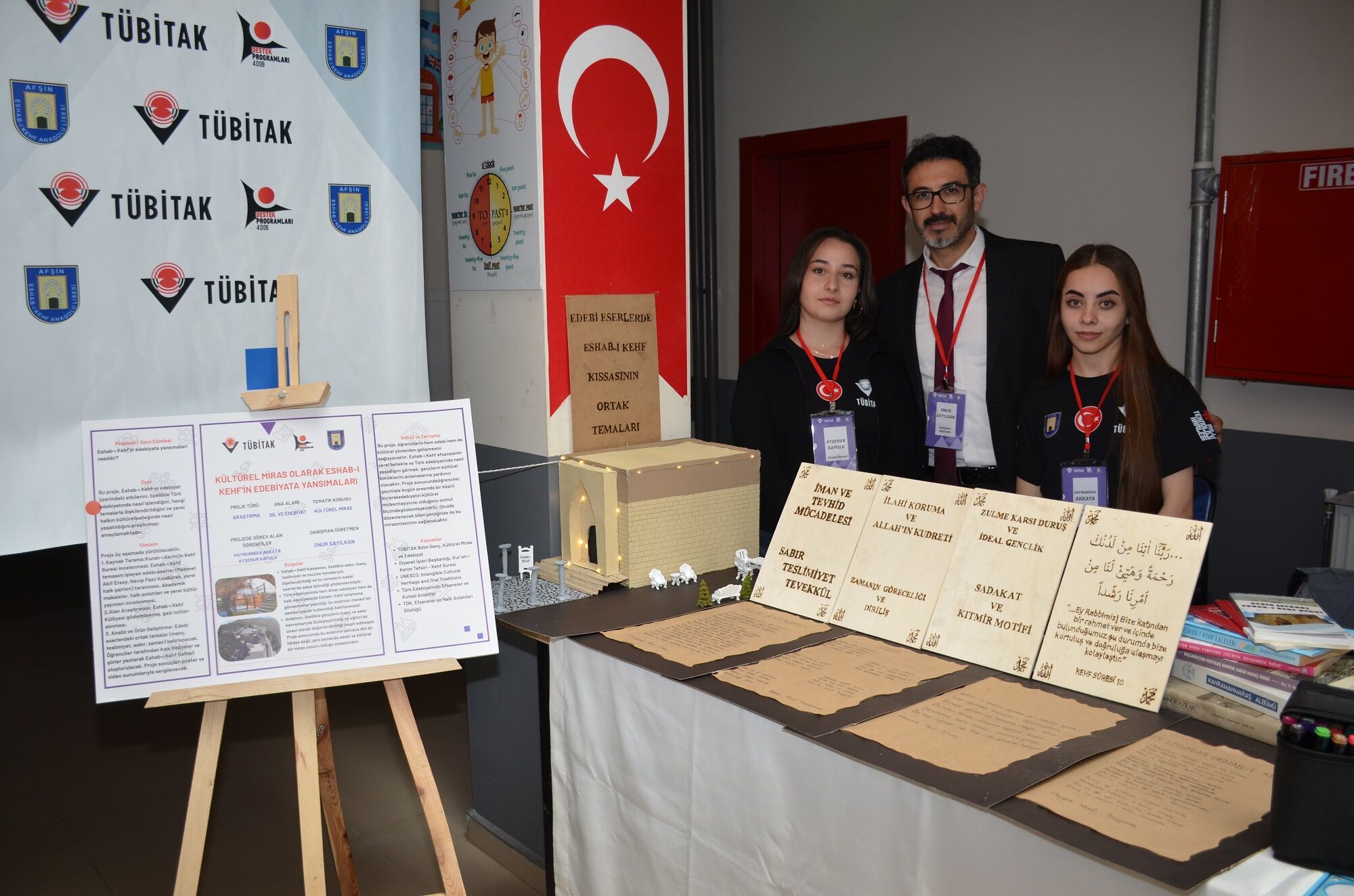 Eshab I Kehf Anadolu Lisesi’nde Tübi̇tak Bilim Fuarı Açıldı (11)