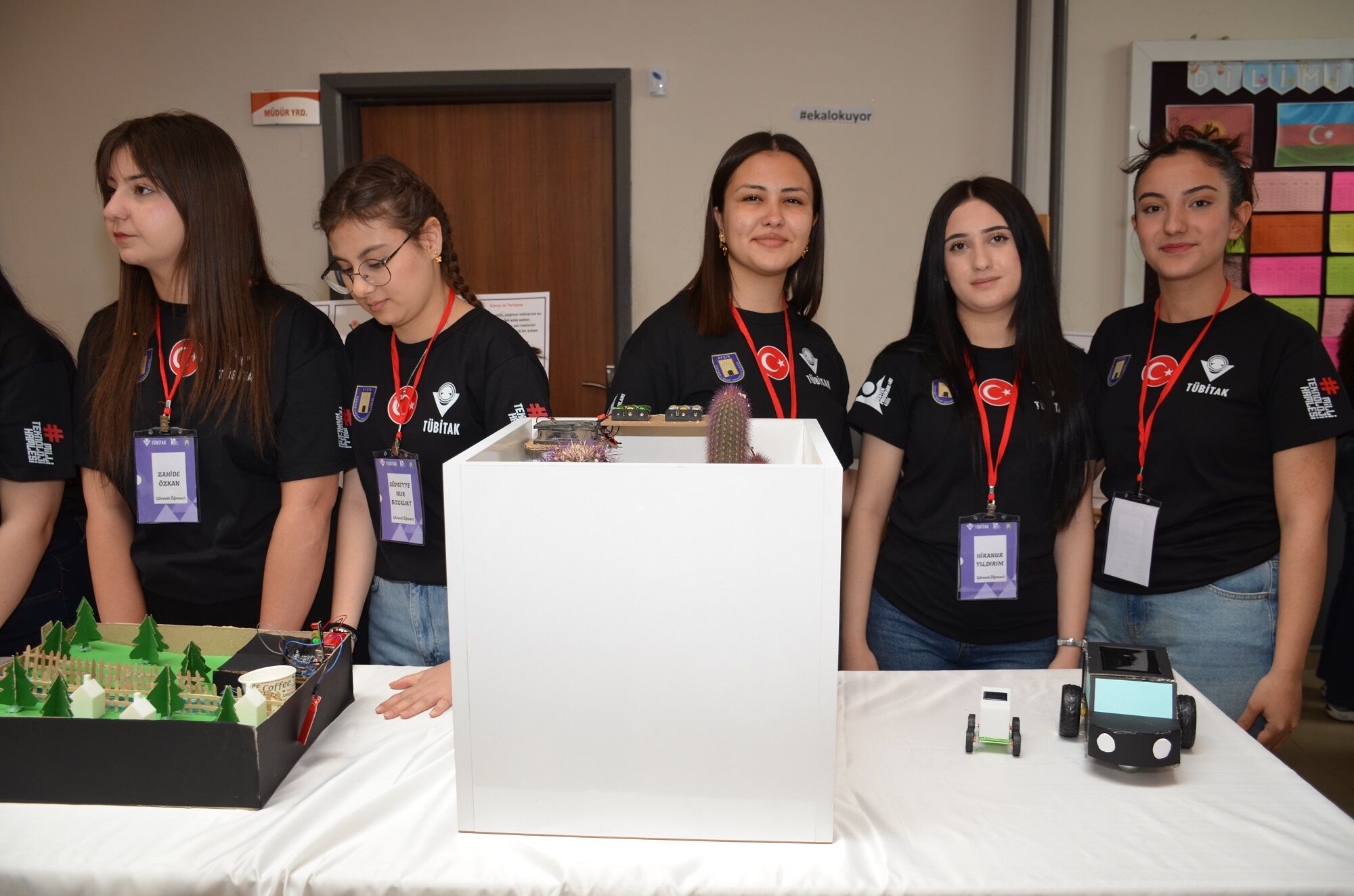 Eshab I Kehf Anadolu Lisesi’nde Tübi̇tak Bilim Fuarı Açıldı (2)