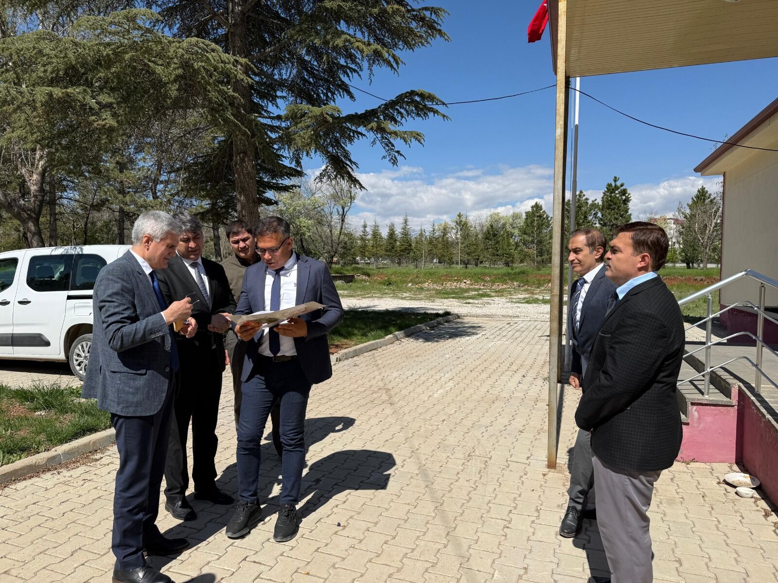 Kahramanmaraş Milli Eğitim Heyeti Afşinde Temaslarda Bulundu 12