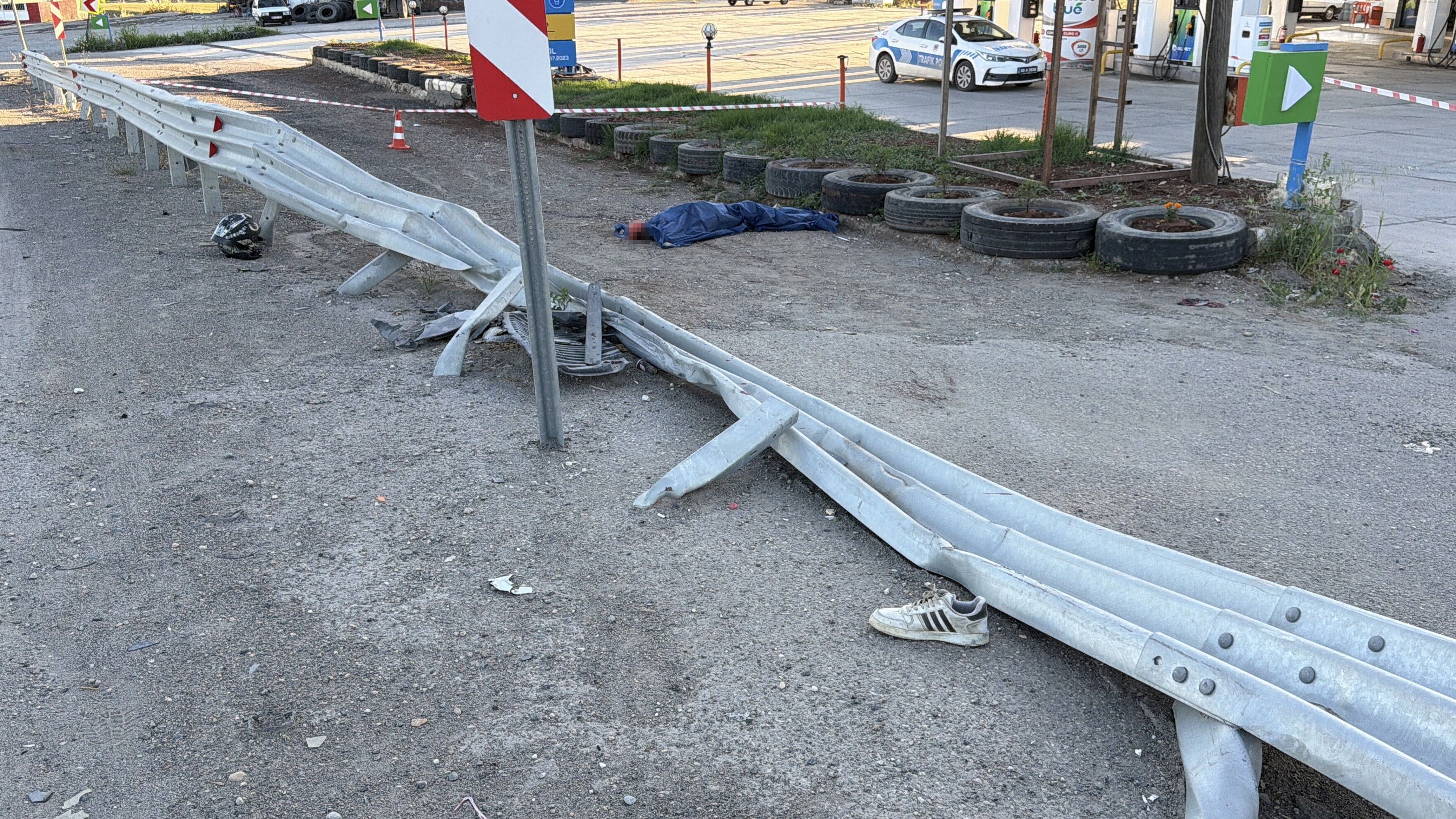 Kahramanmaraşlı Genç Feci Kazada Hayatını Kaybetti (5)