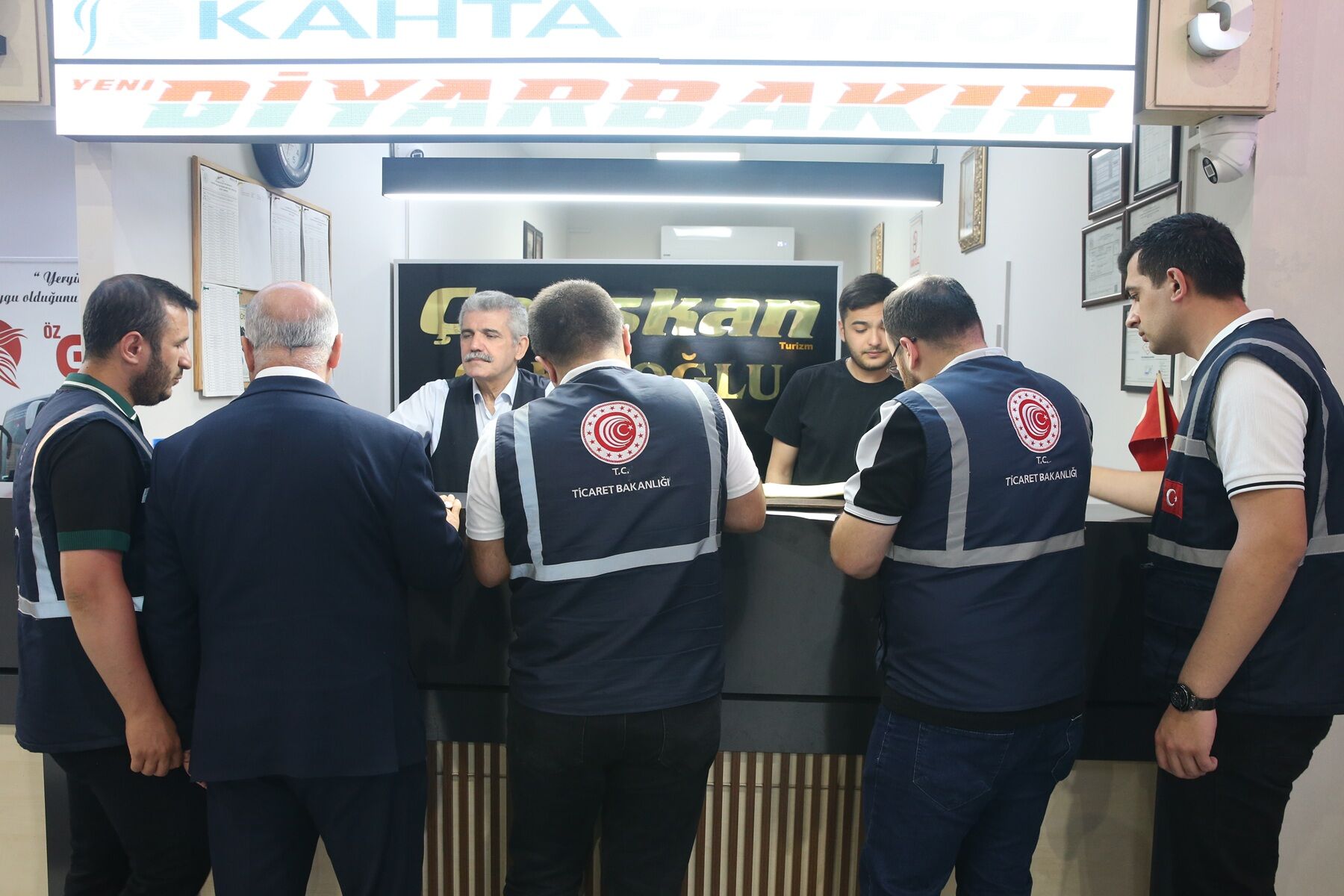 Kahramanmaraş'ta Kurban Bayramı Öncesi Otogarda Denetim Yapıldı (1)