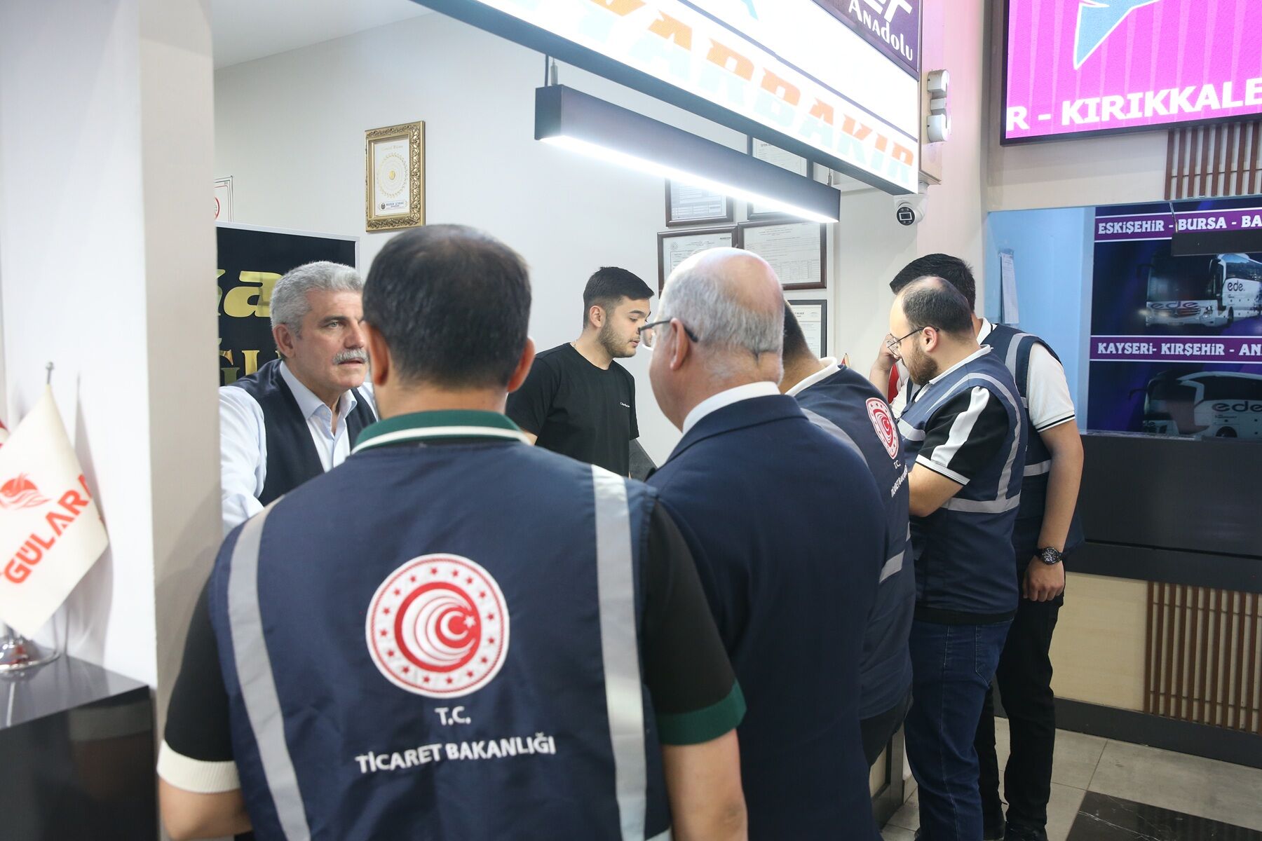 Kahramanmaraş'ta Kurban Bayramı Öncesi Otogarda Denetim Yapıldı (2)