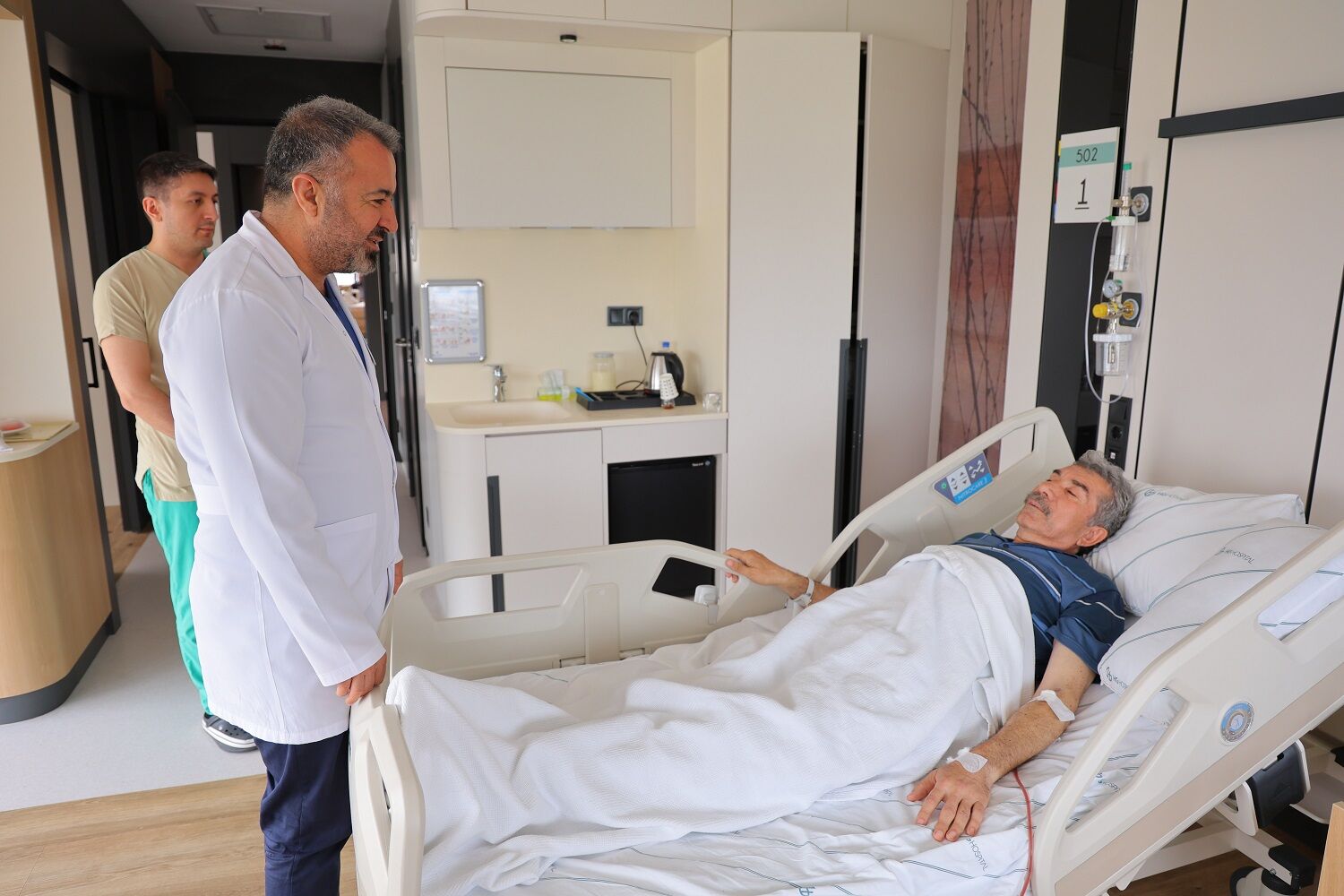 Kilo Kaybı Sandı, Böbreğinden Dev Tümör Çıktı (2)