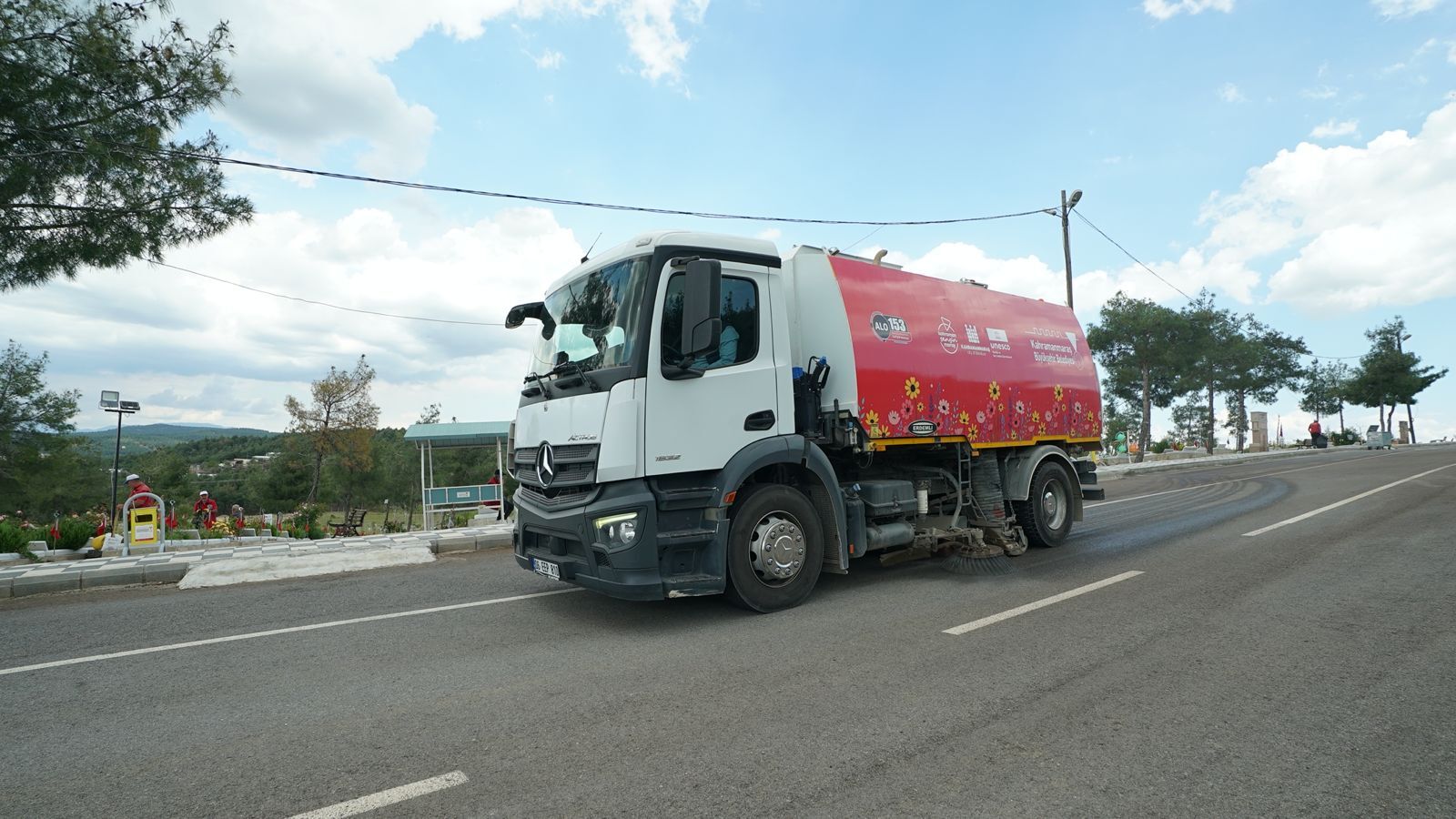 Mezarlık Temizliği (3)