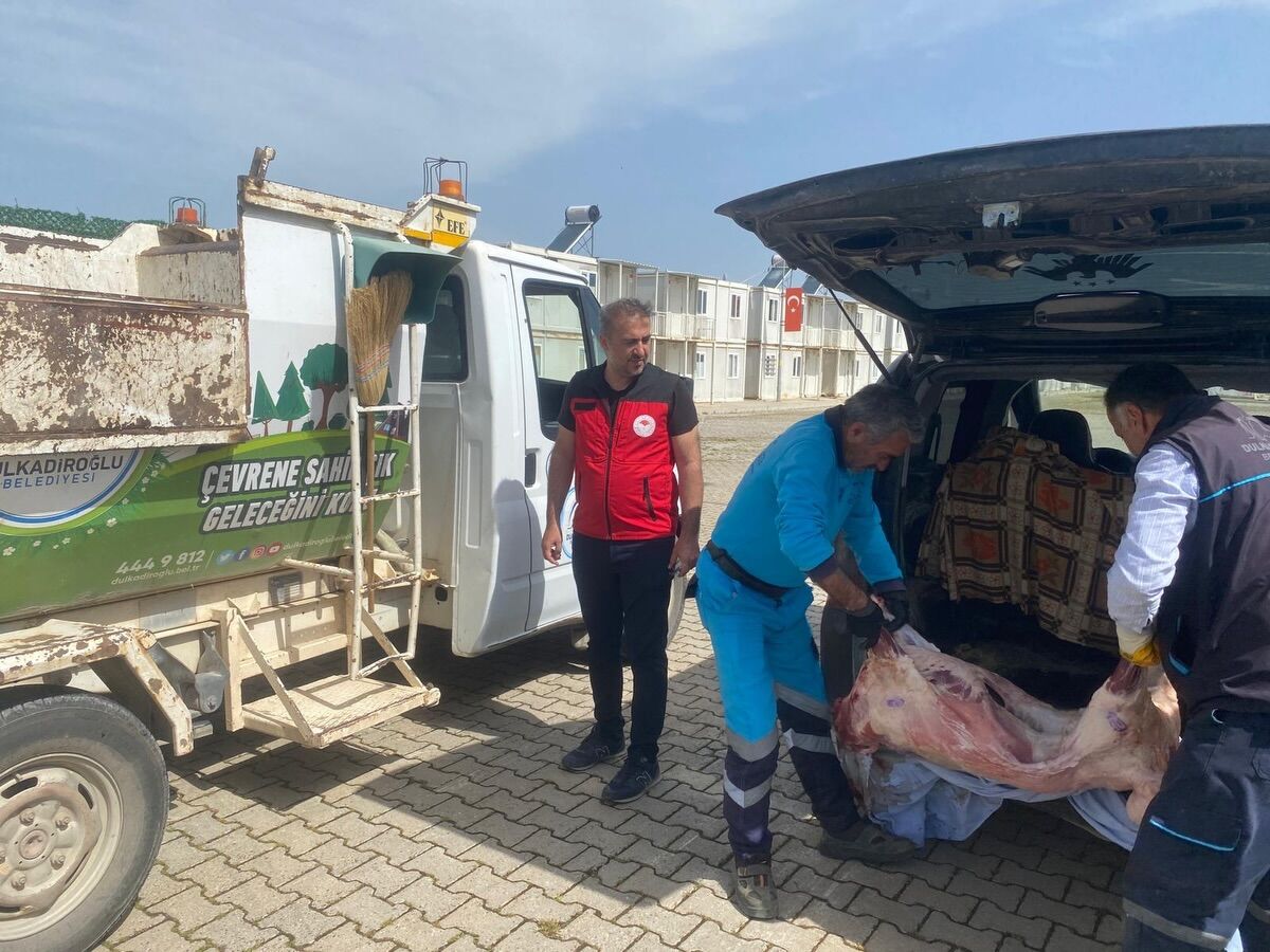 Sağlıksız Koşullarda Taşınan Etlere El Konuldu (2)