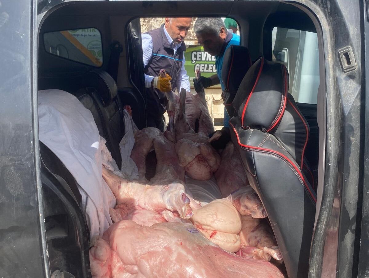 Sağlıksız Koşullarda Taşınan Etlere El Konuldu (3)