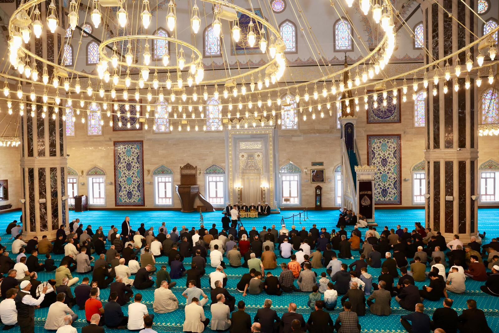 Şehit Öğretmen Ve Öğrenciler İçin Mevlid Programı Düzenlendi1