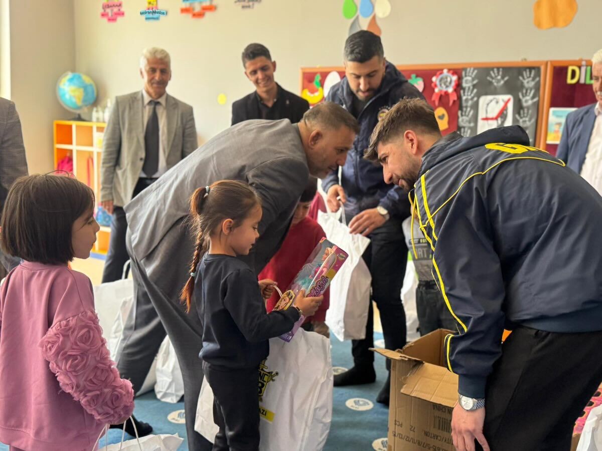 Sultangazi Genç Fenerbahçeliler ’Den Afşinli Çocuklara Gönül Köprüsü (2)