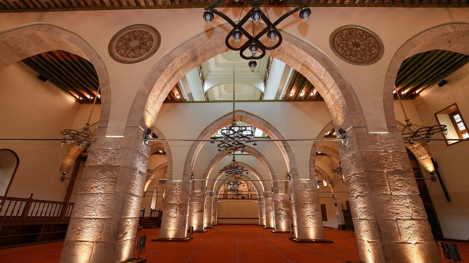 Tarihi Ulu Camii, Cumhurbaşkanı Erdoğan’ın Canlı Bağlantıyla Katıldığı Törenle İbadete Açıldı (1)-1
