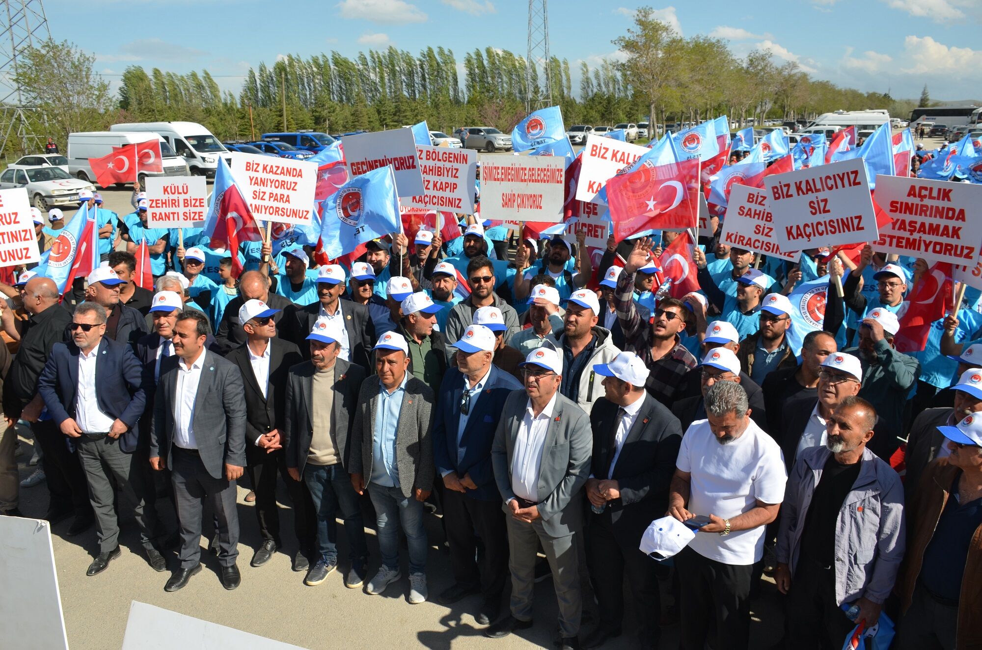 Termik Santral Önünde Yoğun Katılımlı İşçi Eylemi “Haklarımızı İstiyoruz” (10)