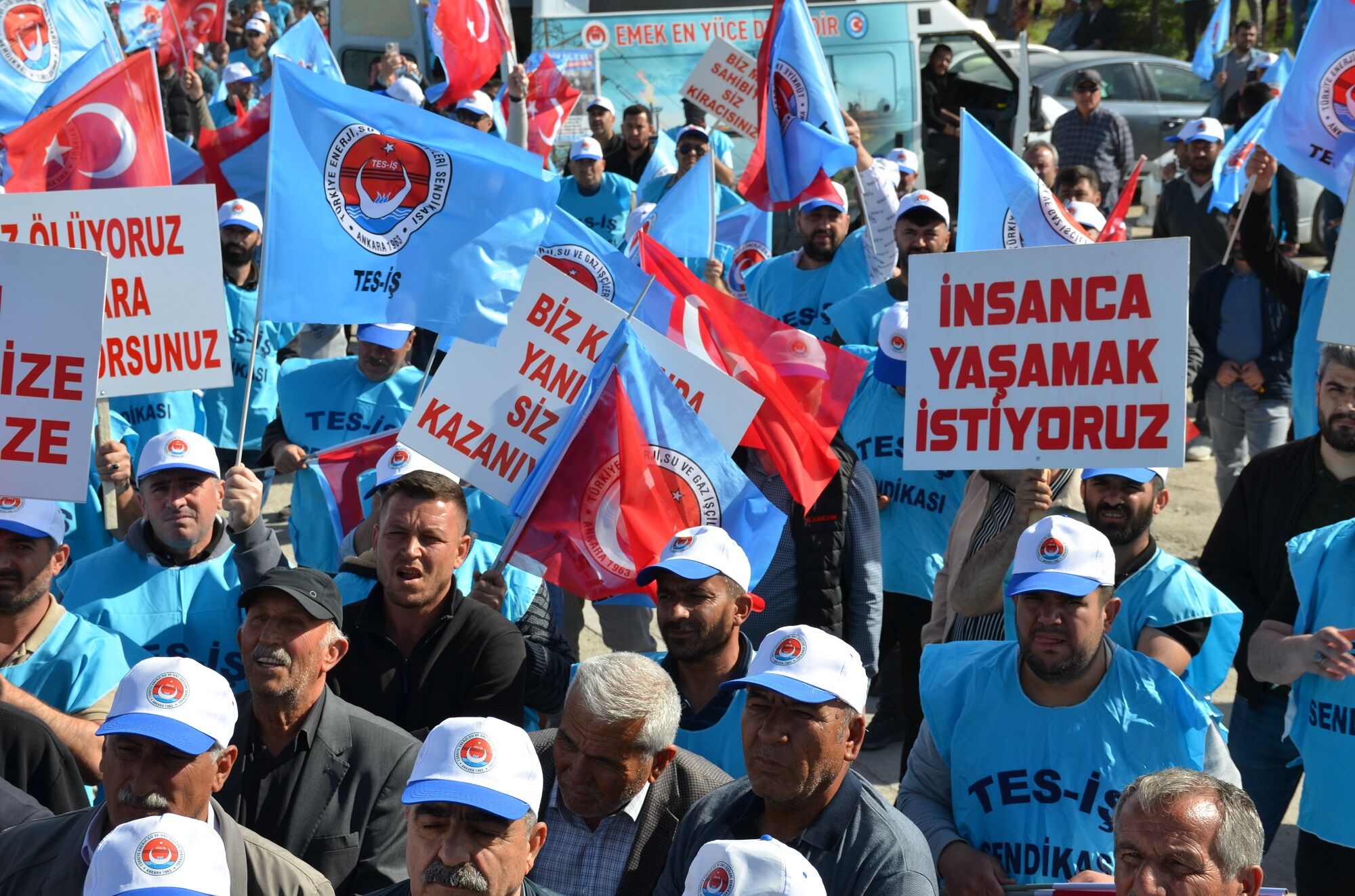 Termik Santral Önünde Yoğun Katılımlı İşçi Eylemi “Haklarımızı İstiyoruz” (19)
