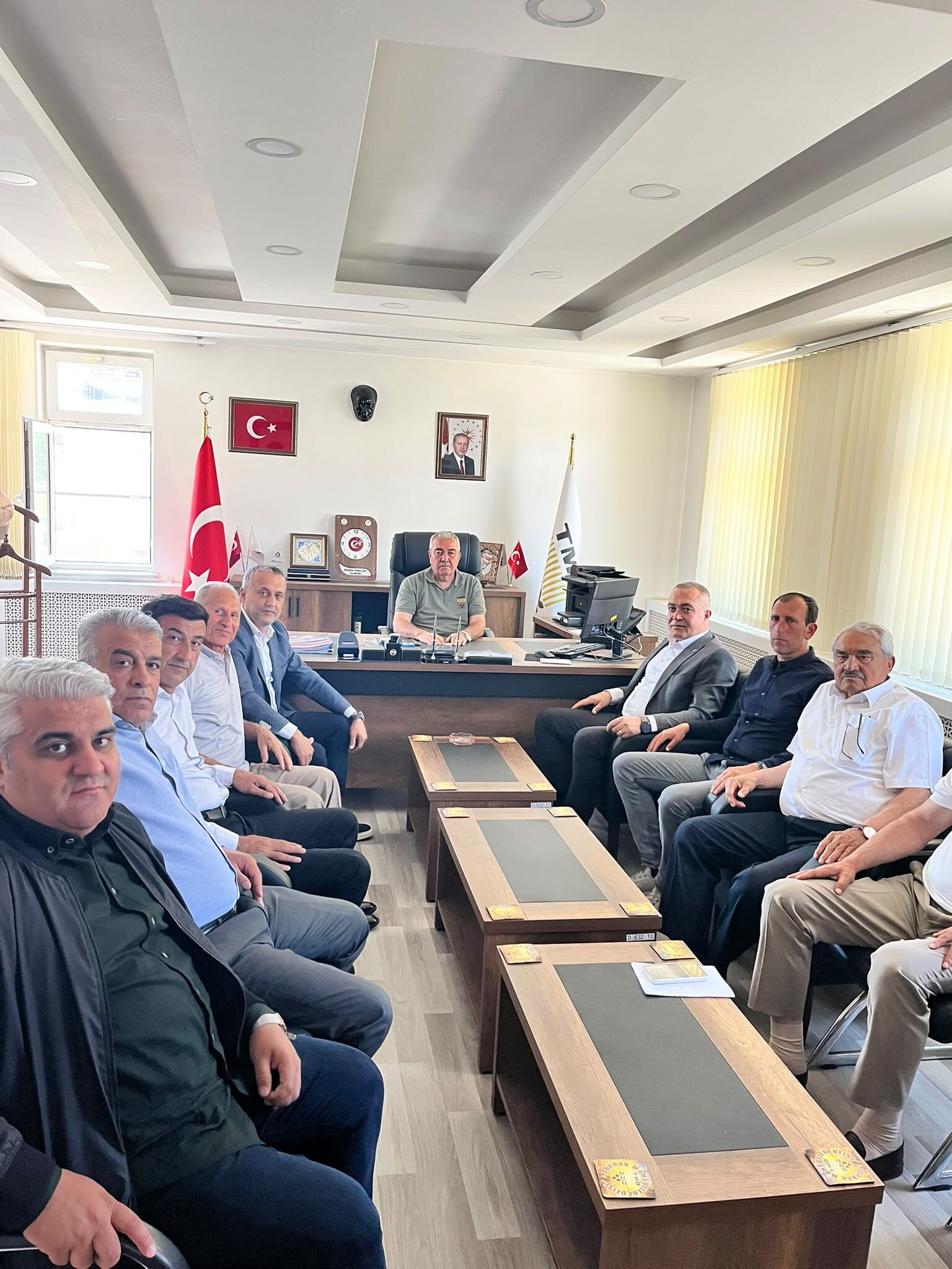 Başkan Emiroğlu’ndan Çiftçi İçin Kritik TMO Ziyareti