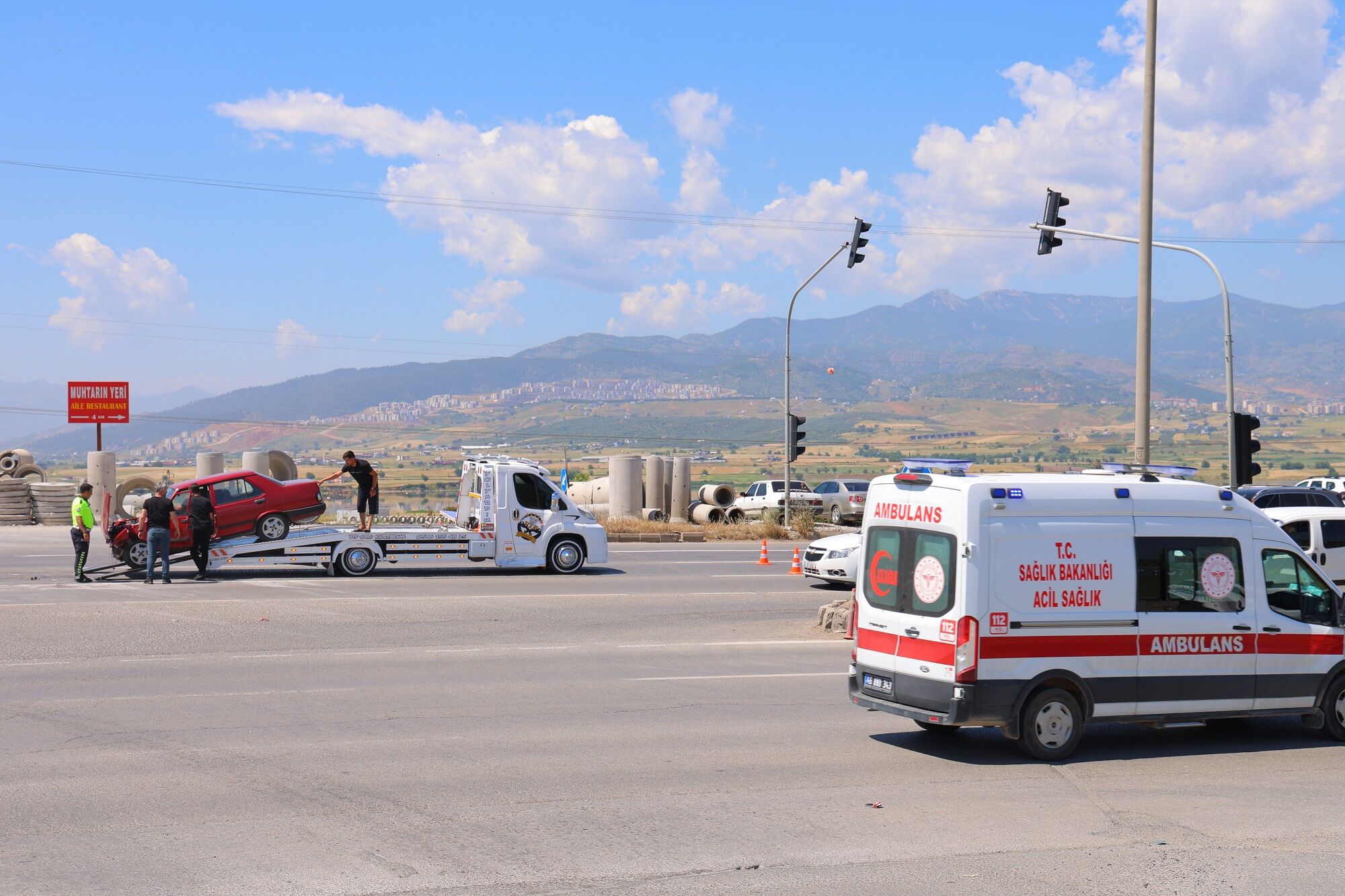 2 Farklı Trafik Kazasında 2 Kişi Yaralandı (1)