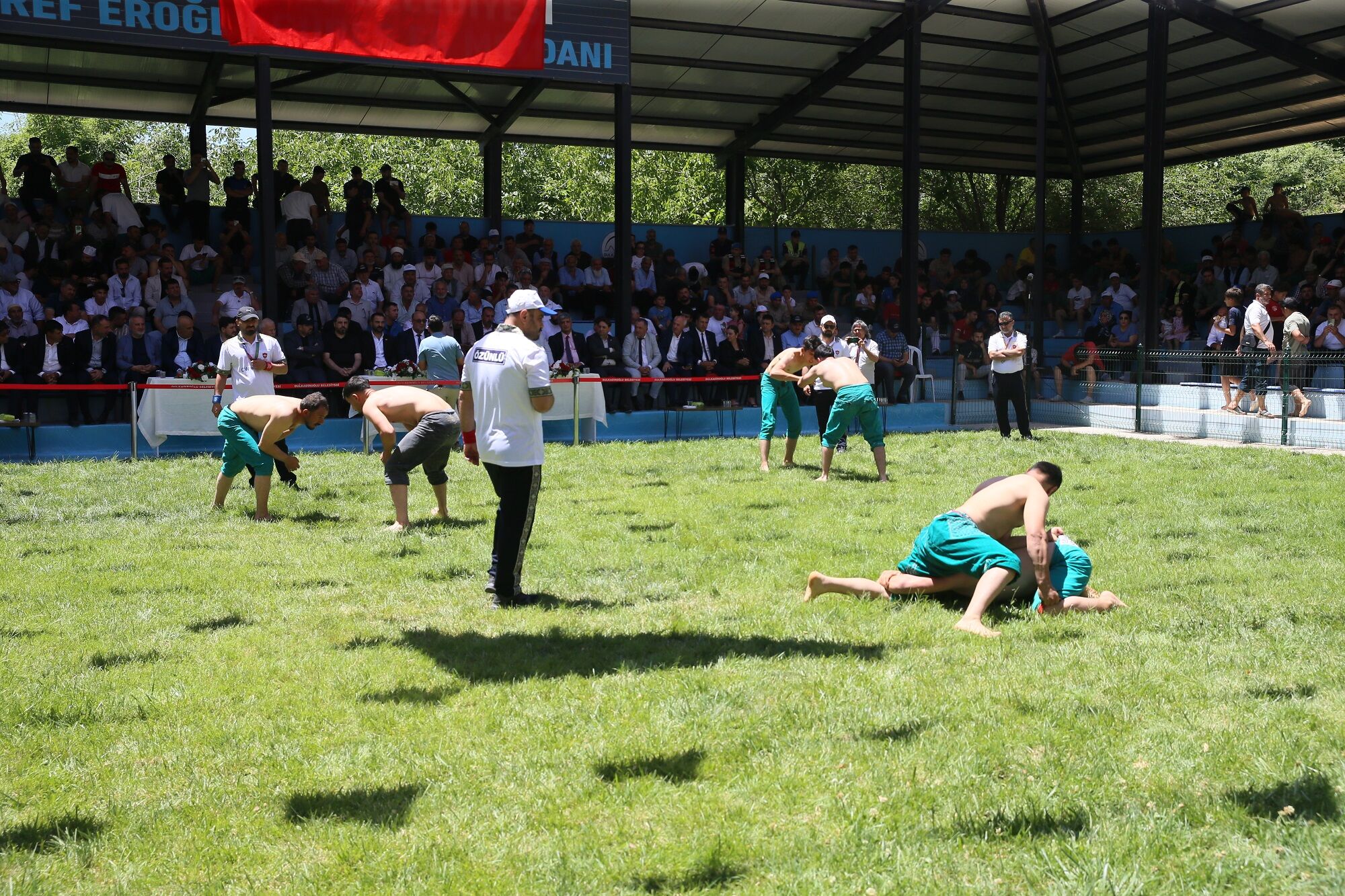 23. Geleneksel Dereköy Karakucak Ve Şalvar Güreş Festivali Düzenlendi (11)