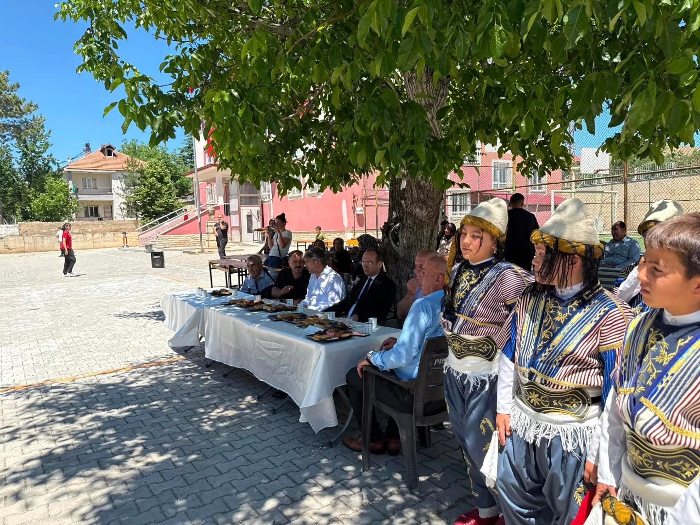 Afşin Atatürk Ortaokulu’ndan Anlamlı Kermes Sma Ve Dmd Hastası Çocuklar İçin El Ele6