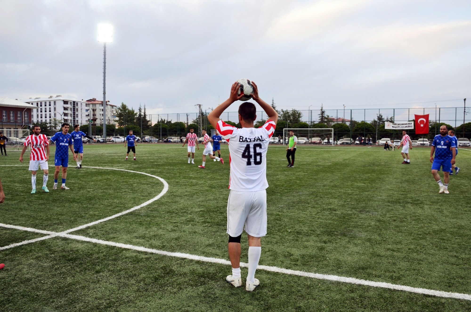 Afşin Futbol Turnuvası’nda Kıraç Beton Finale Yükseldi (4)