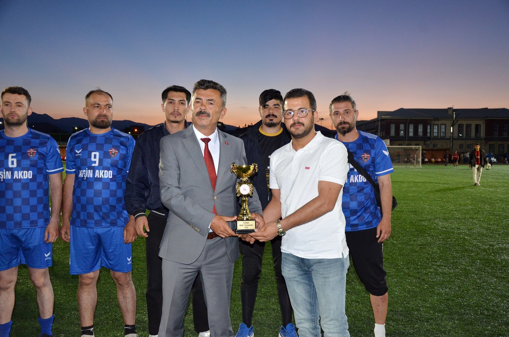 Afşin Futbol Turnuvası’nda Şampiyon Kıraç Beton Oldu (17)