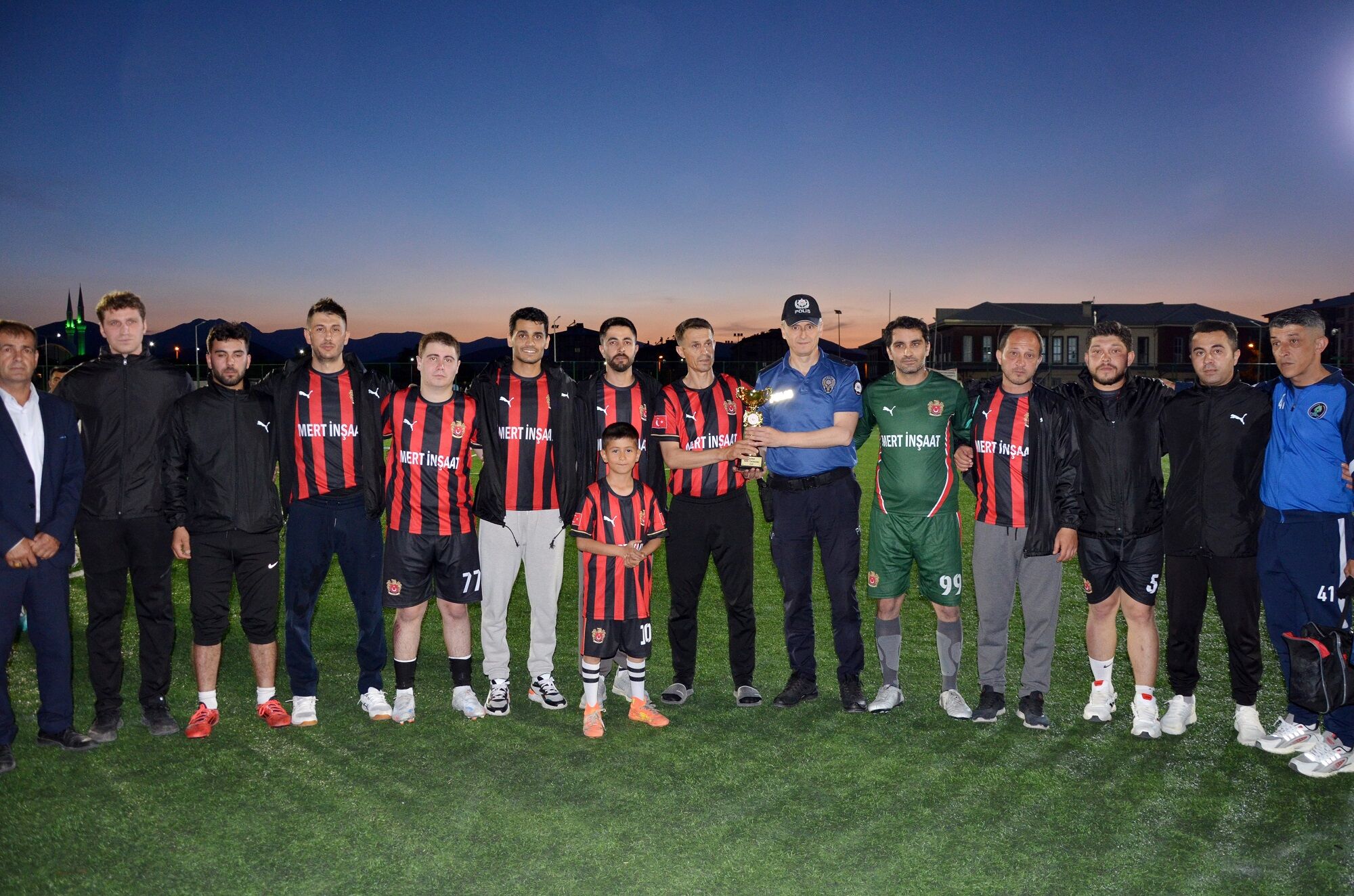 Afşin Futbol Turnuvası’nda Şampiyon Kıraç Beton Oldu (19)