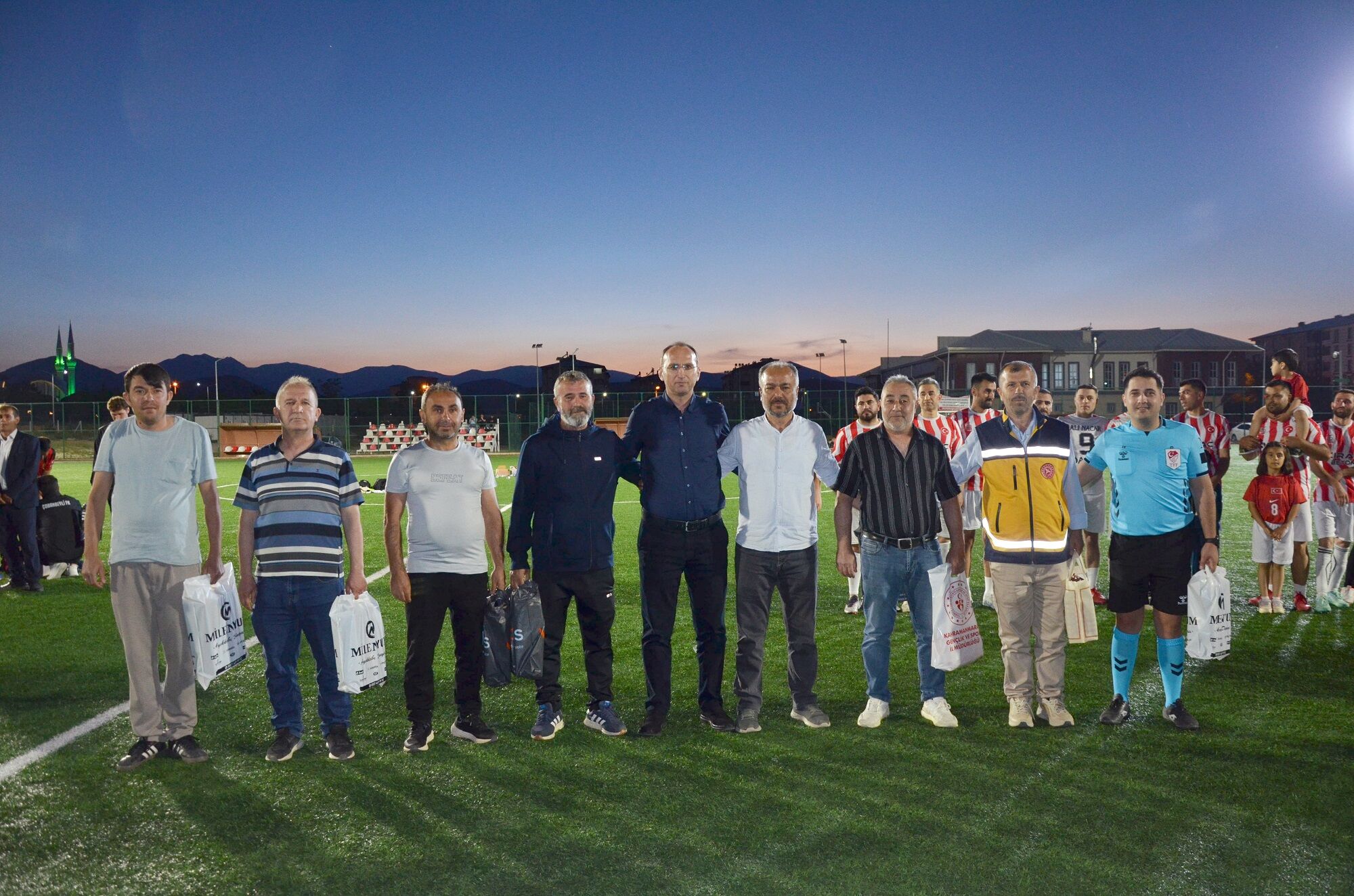 Afşin Futbol Turnuvası’nda Şampiyon Kıraç Beton Oldu (2)
